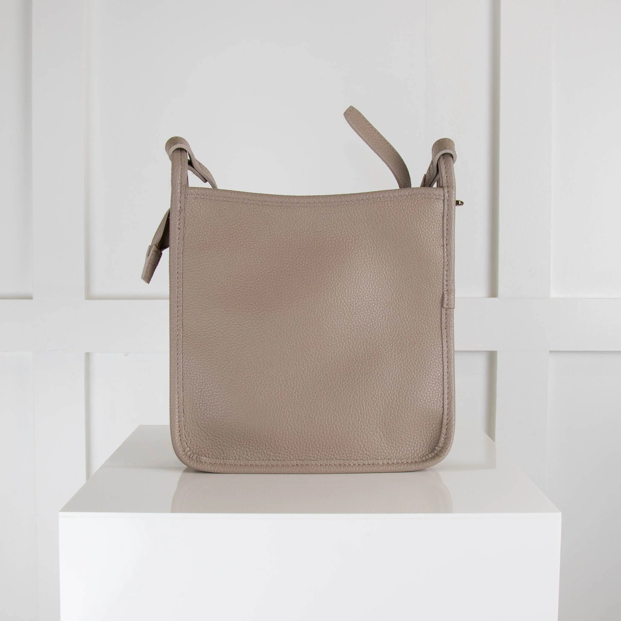 Longchamp Le Foulonne Taupe Crossbody Bag - Image 4