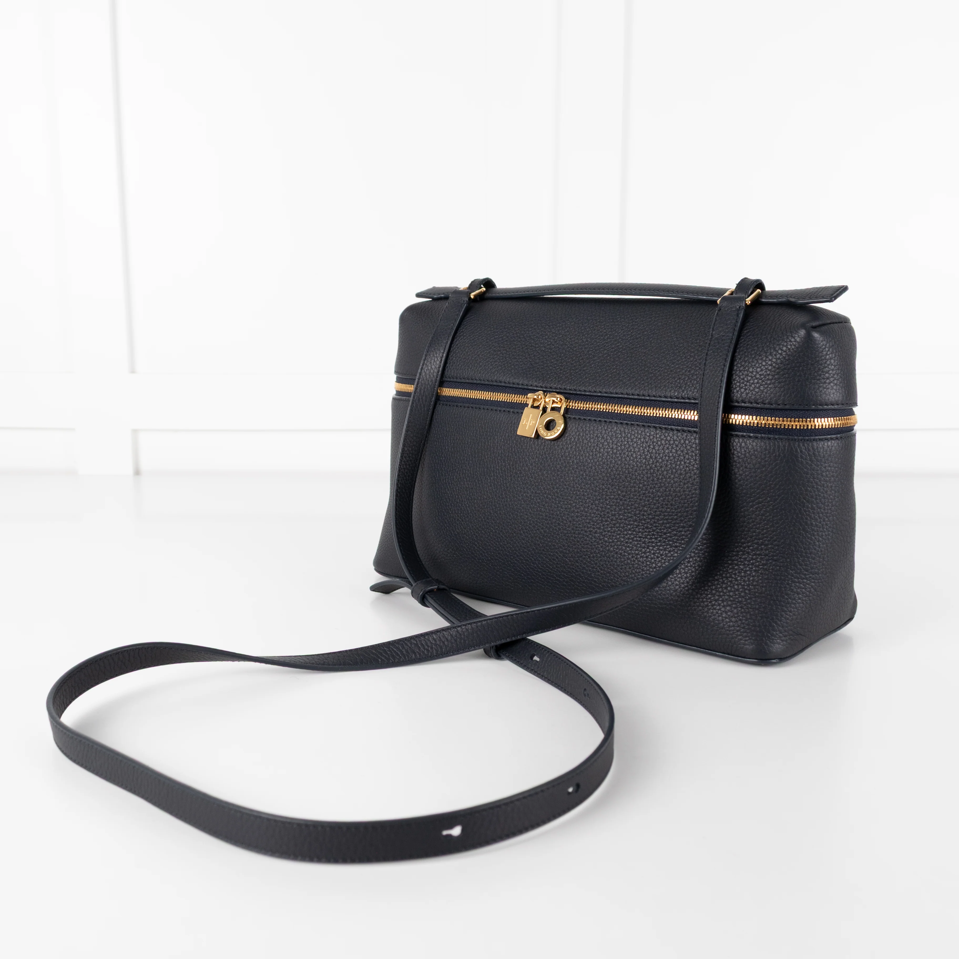 Loro Piana Navy Grained Calfskin Extra Pocket L27 Bag - Image 10