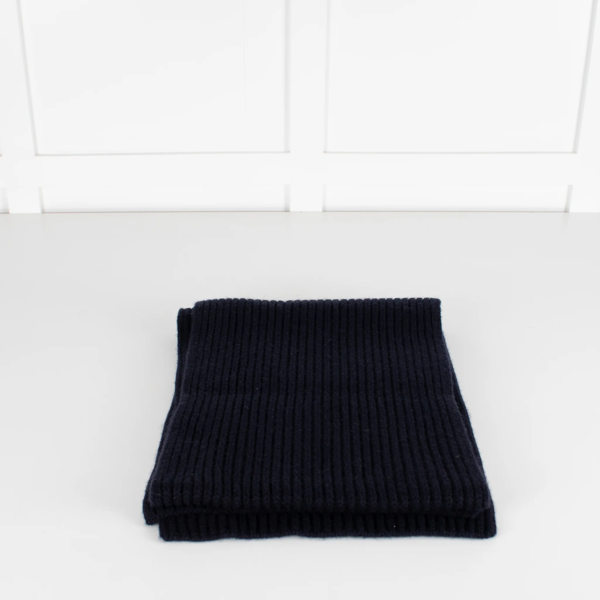 Loro Piana Navy Jumbo Rib Cashmere Scarf - Image 2