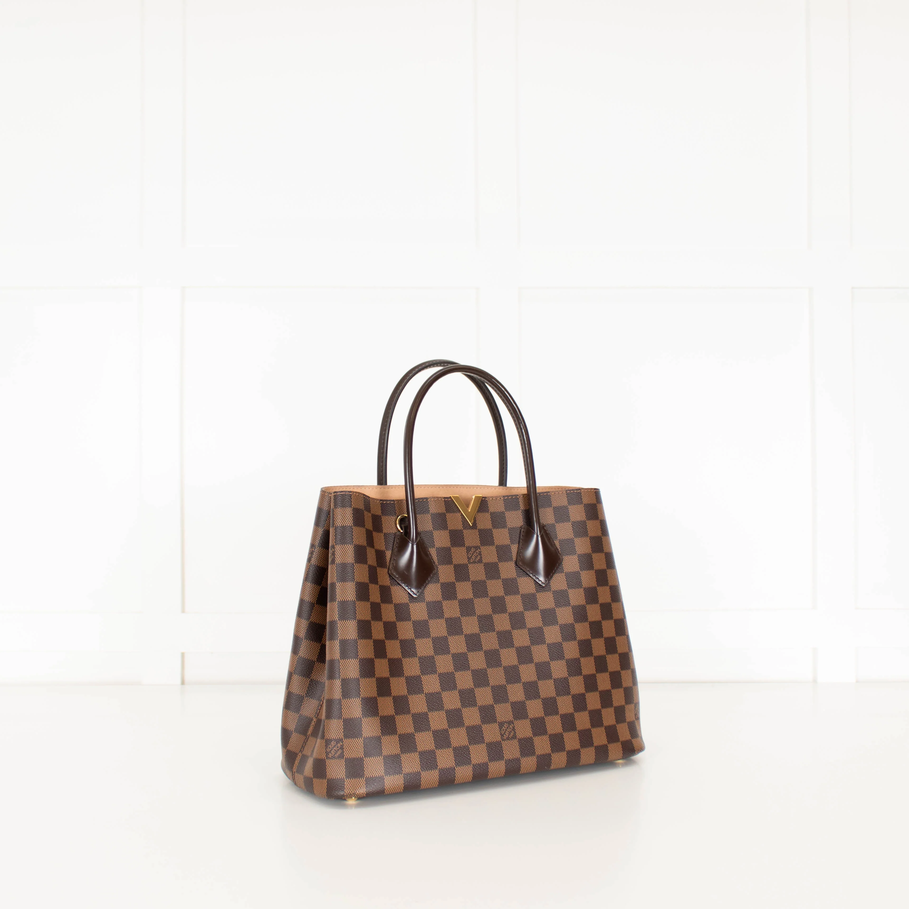 Louis Vuitton 2016 Damier Ebene Kensington Tote With Long Strap - Image 4