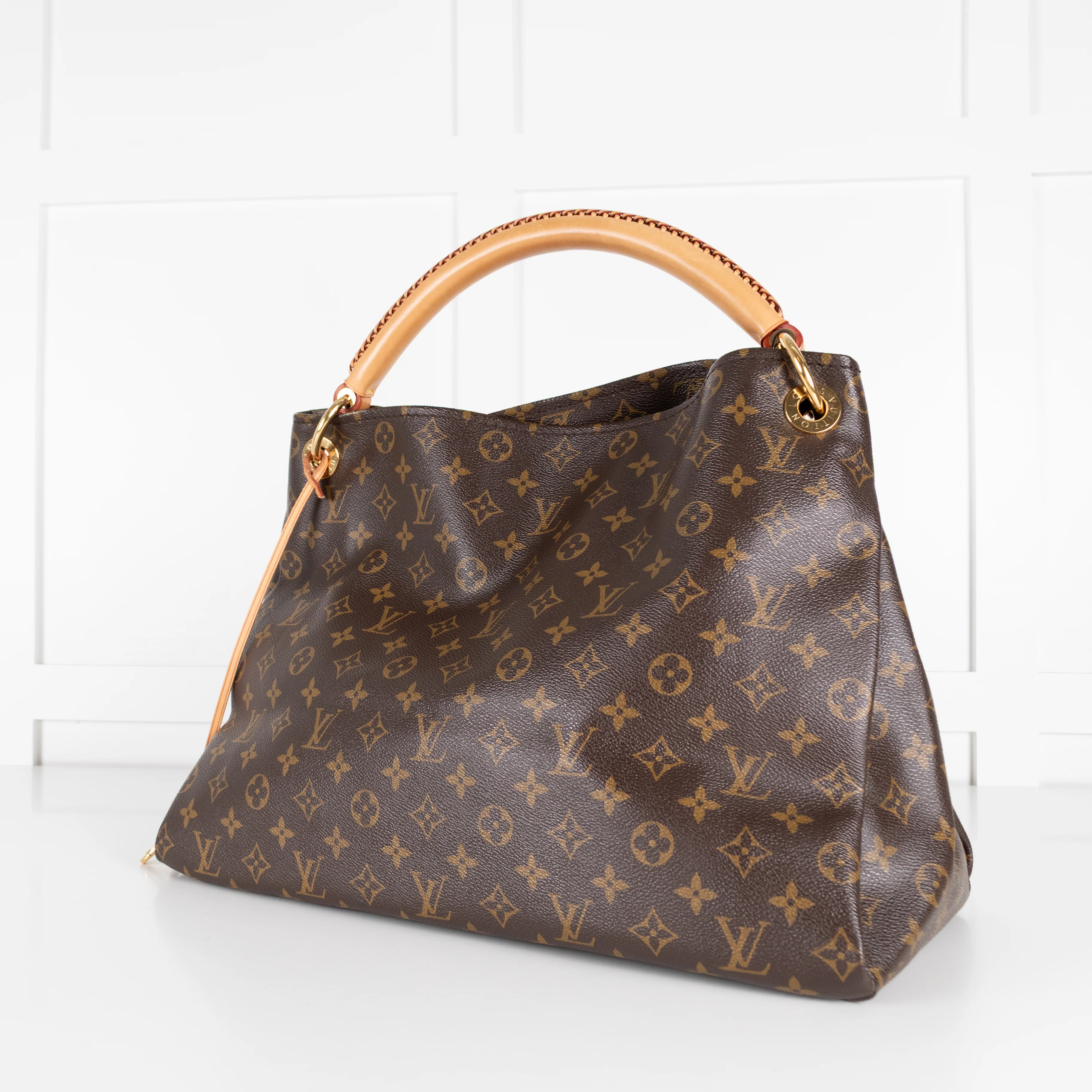 Louis Vuitton Artsy MM Shoulder Bag - Image 10