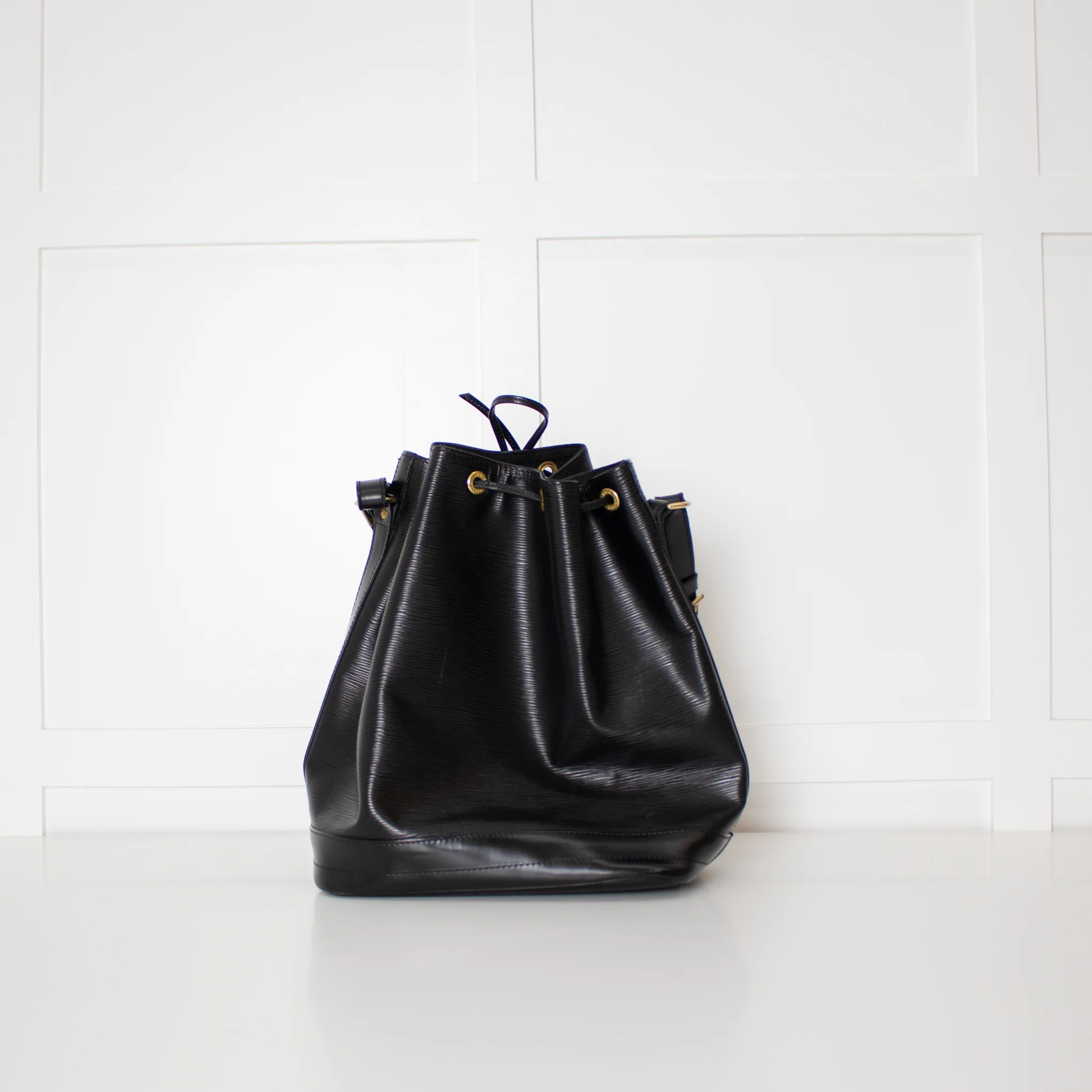 Louis Vuitton Black Epi Leather Noe Bucket Bag - Image 5