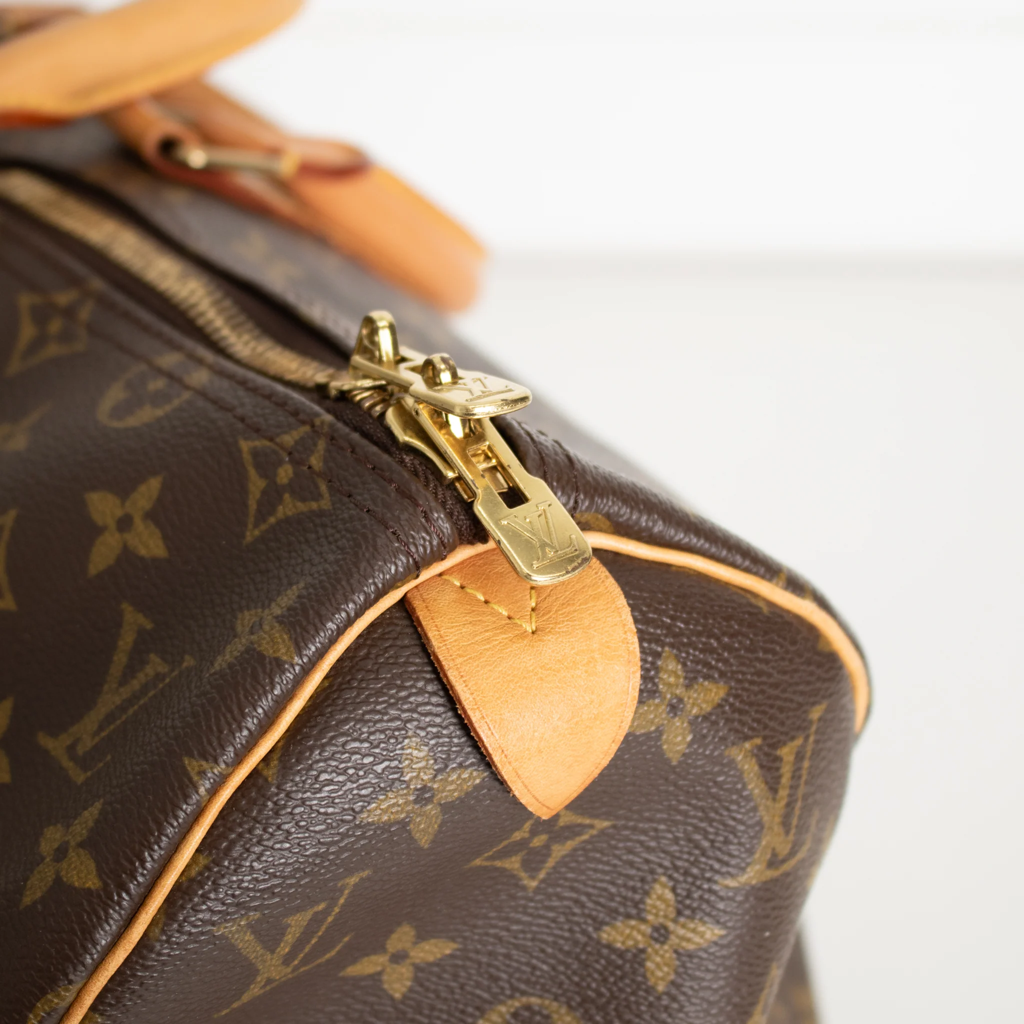 Louis Vuitton Keepall 45 Bag - Image 7