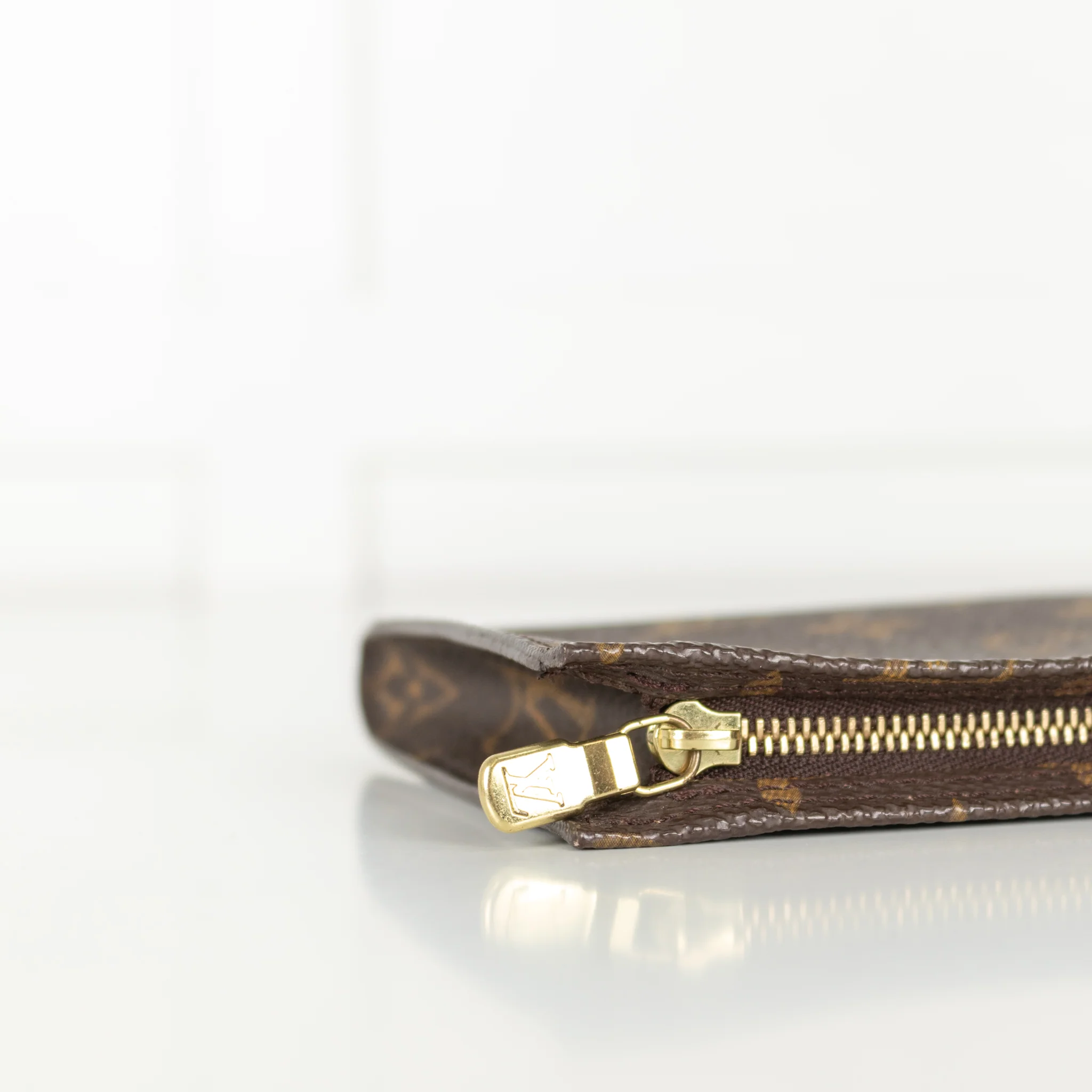 Louis Vuitton Makeup Pochette - Image 7