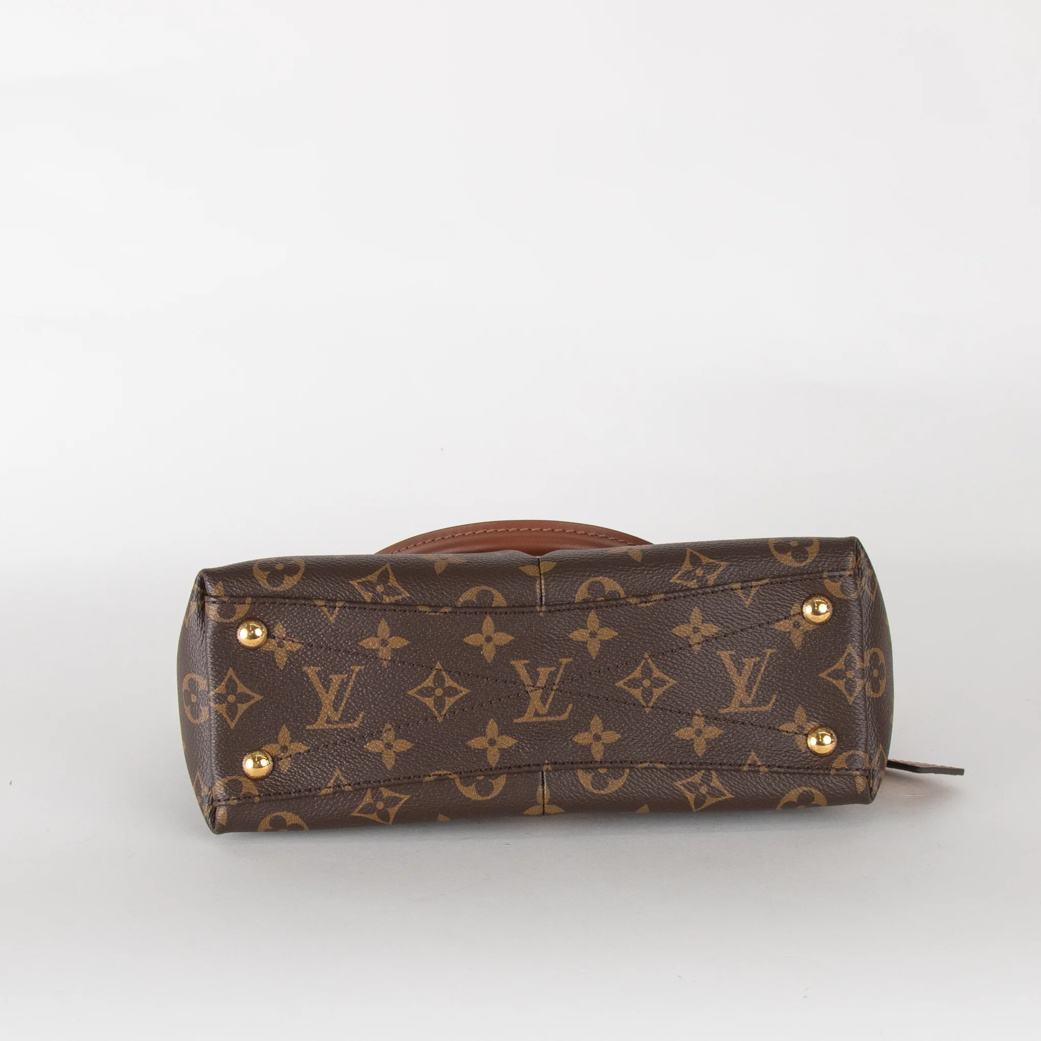 Louis Vuitton Monogram Cream V BB Tote - Image 8