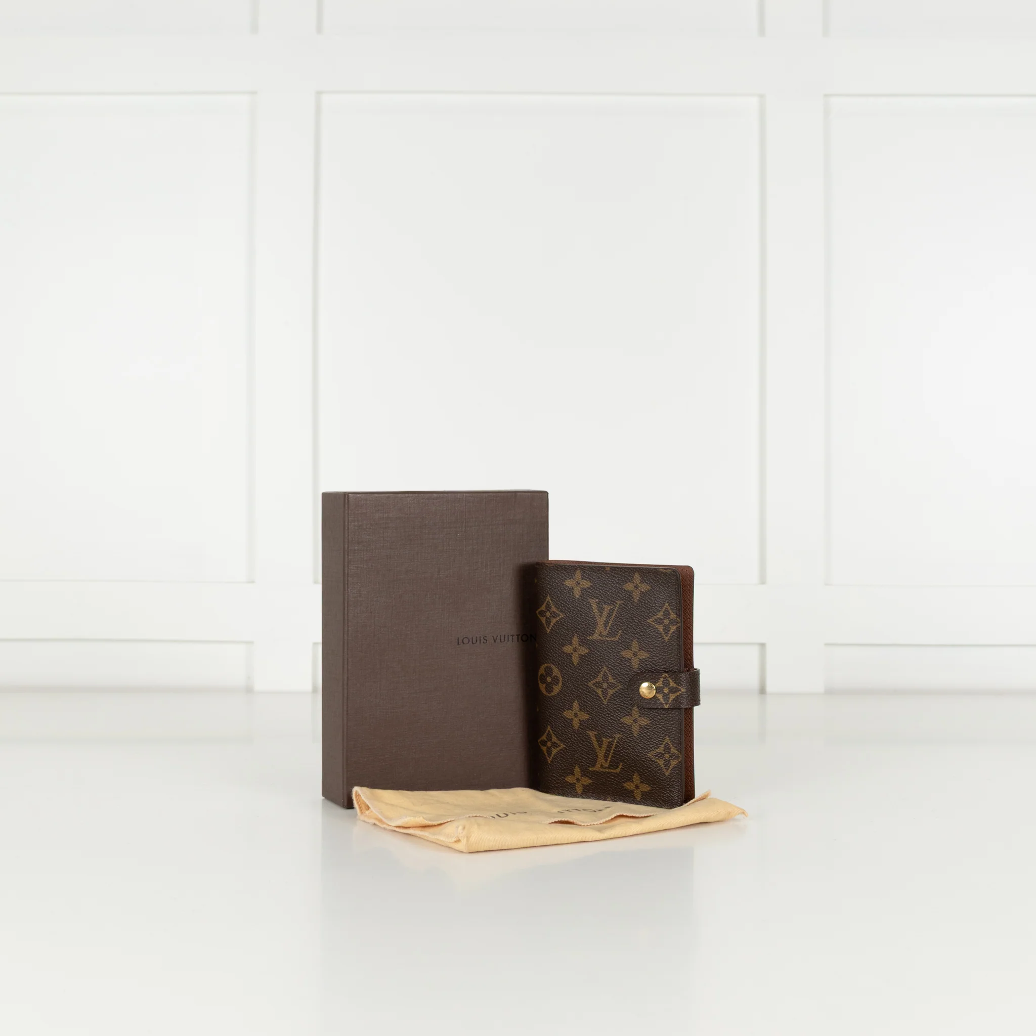 Louis Vuitton Monogram Small Agenda - Image 3