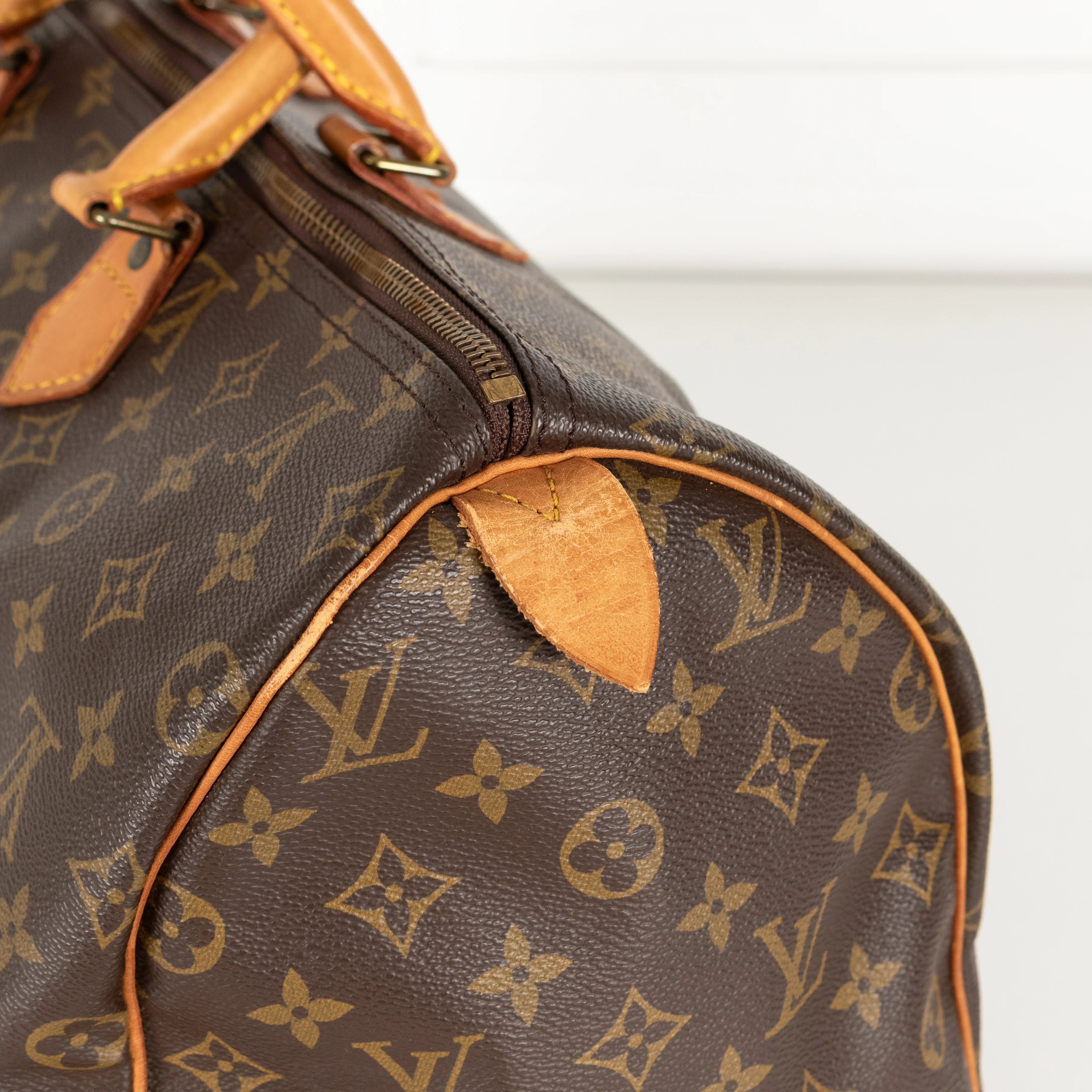 Louis Vuitton Monogram Speedy 40 - Image 12