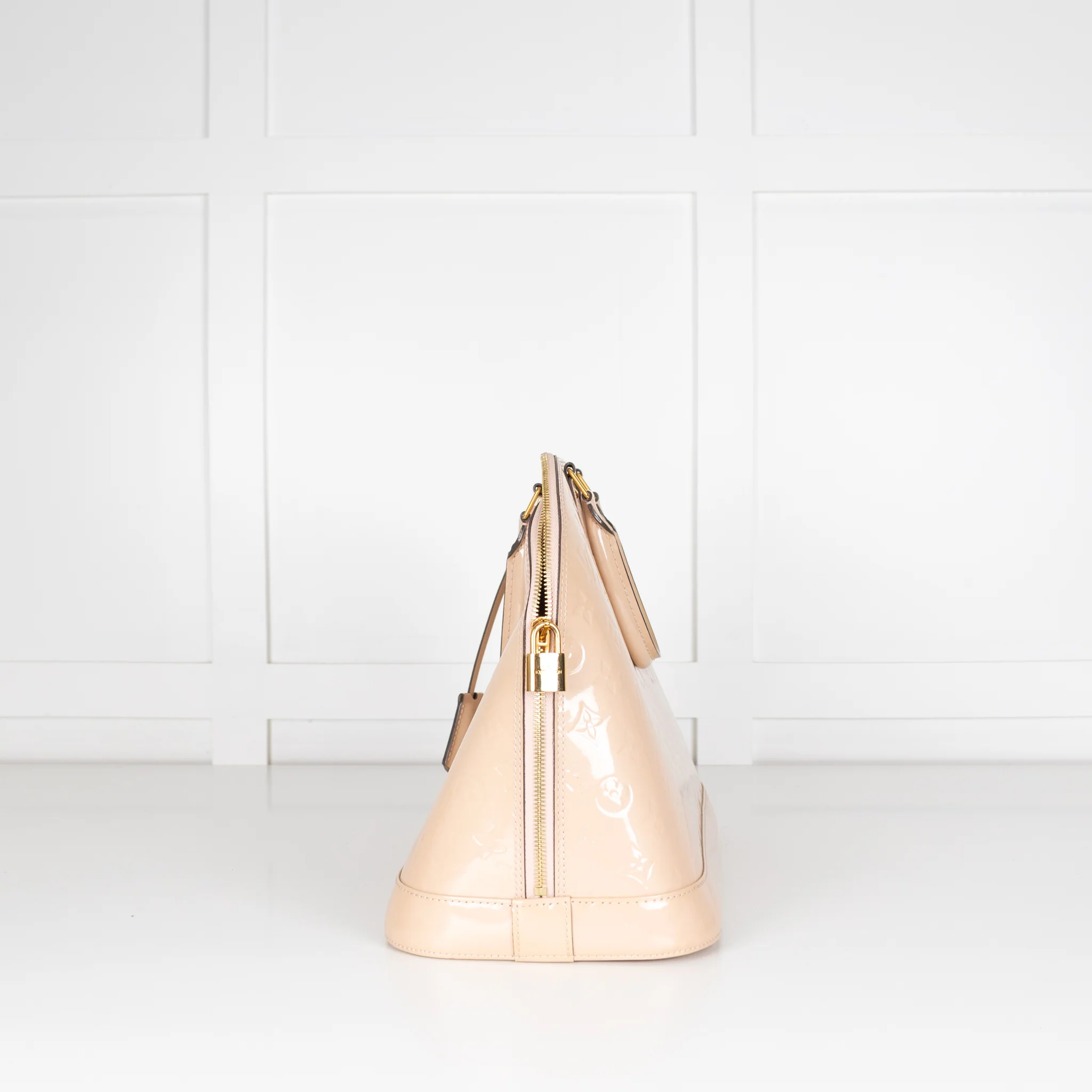 Louis Vuitton Pink Vernis Alma GM - Image 5