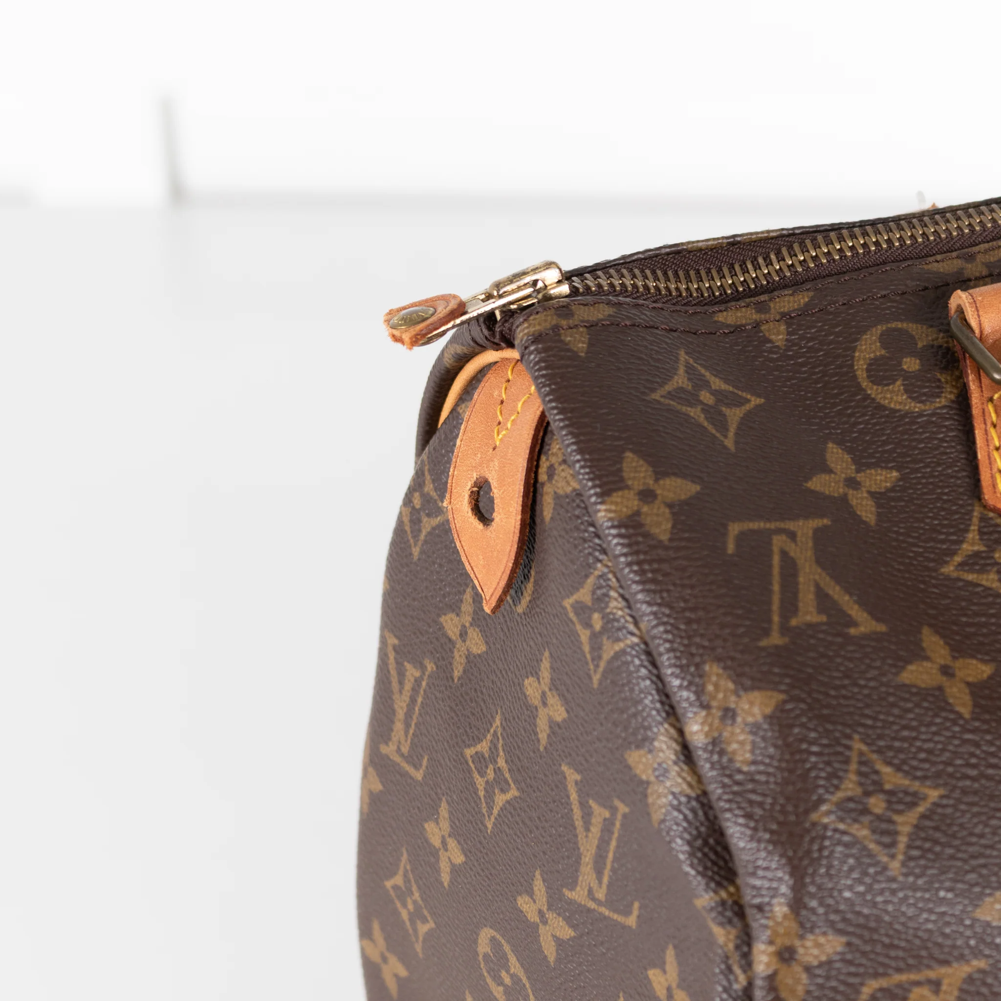 Louis Vuitton Vintage Brown Monogram Speedy 30 - Image 9