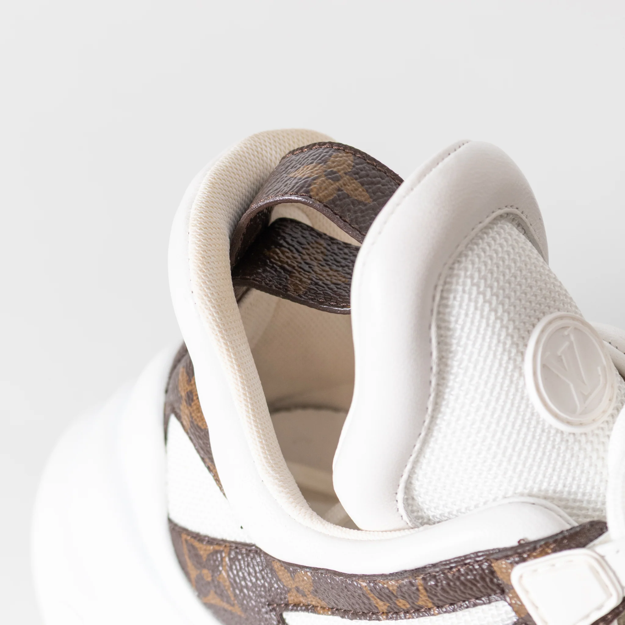 Louis Vuitton White Brown Monogram Archlight Trainers - Image 11