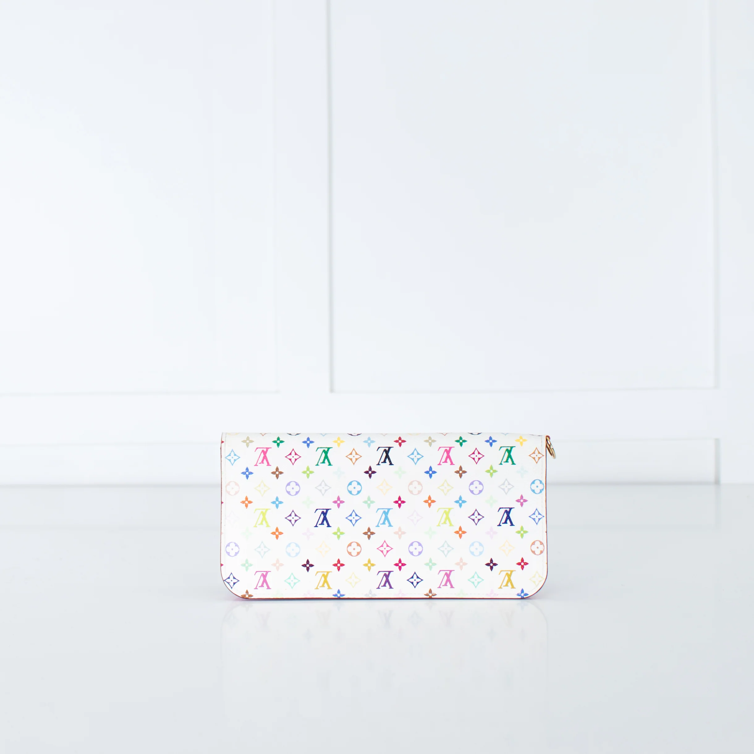 Louis Vuitton White Zip Wallet - Image 3