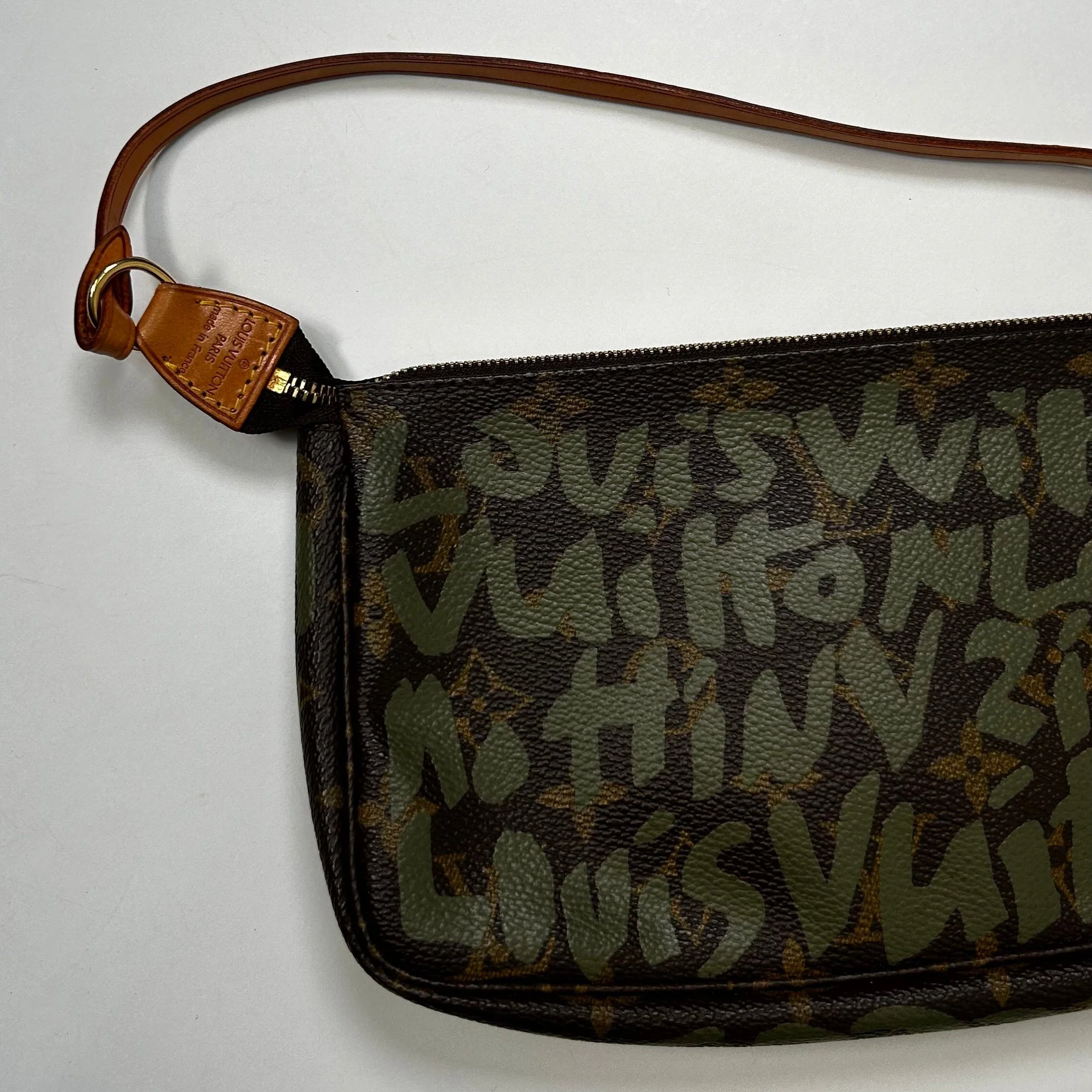 Louis Vuitton x Stephen Sprousse Brown Graffiti Monogram  Pochette - Image 2