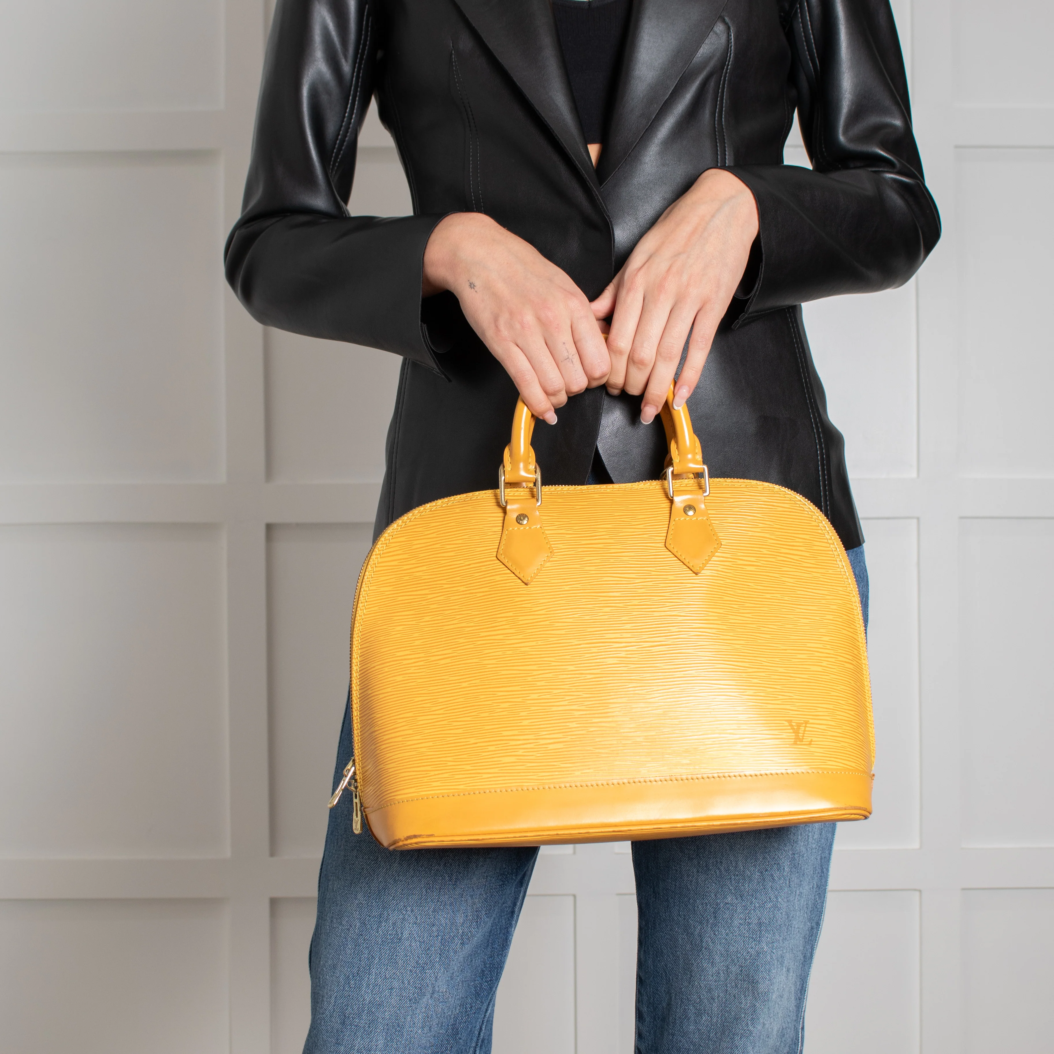 Louis Vuitton Yellow Alma Pm Epi Leather Bag - Image 6