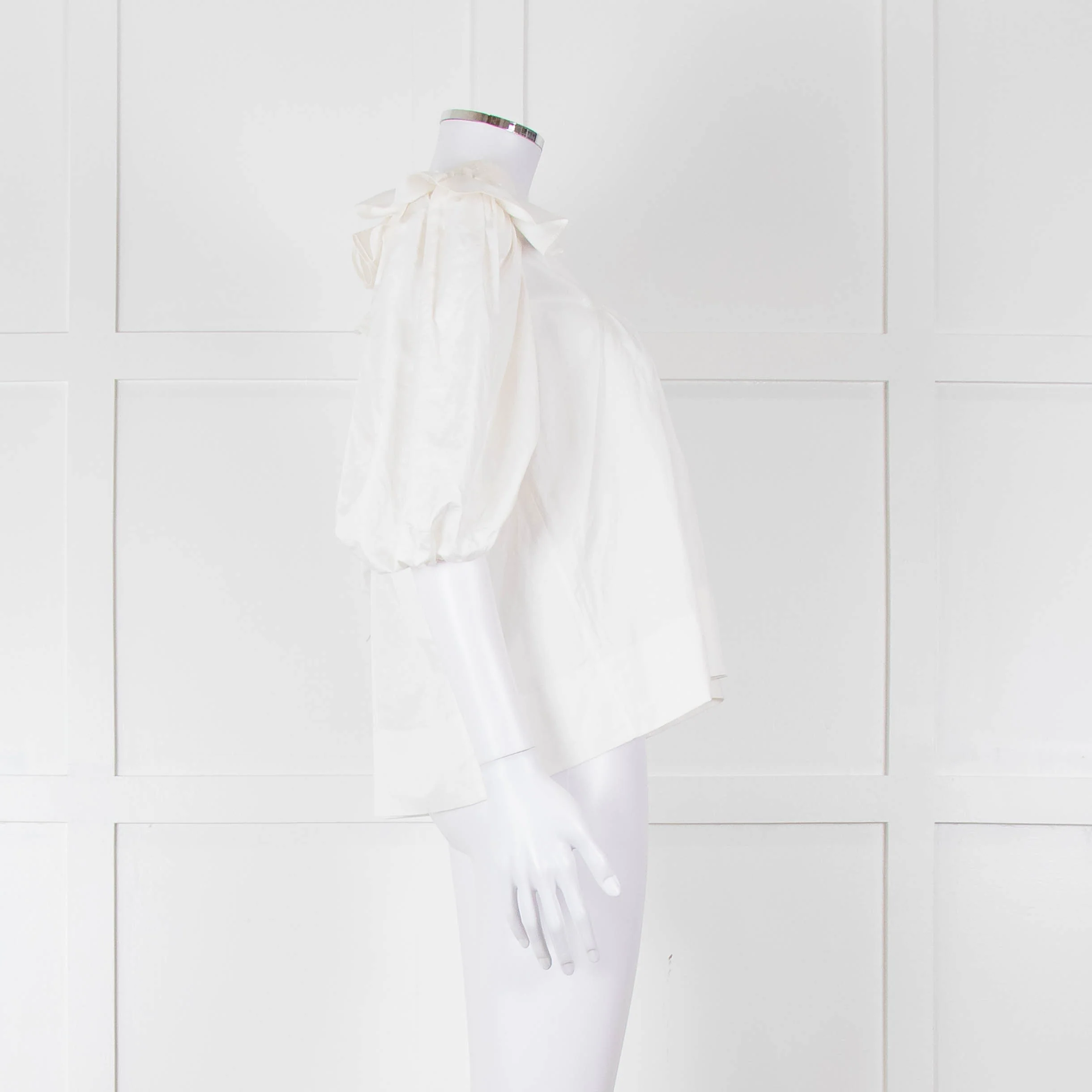 Lug Von Siga Cream Puff Sleeve Frill Trim Top - Image 3