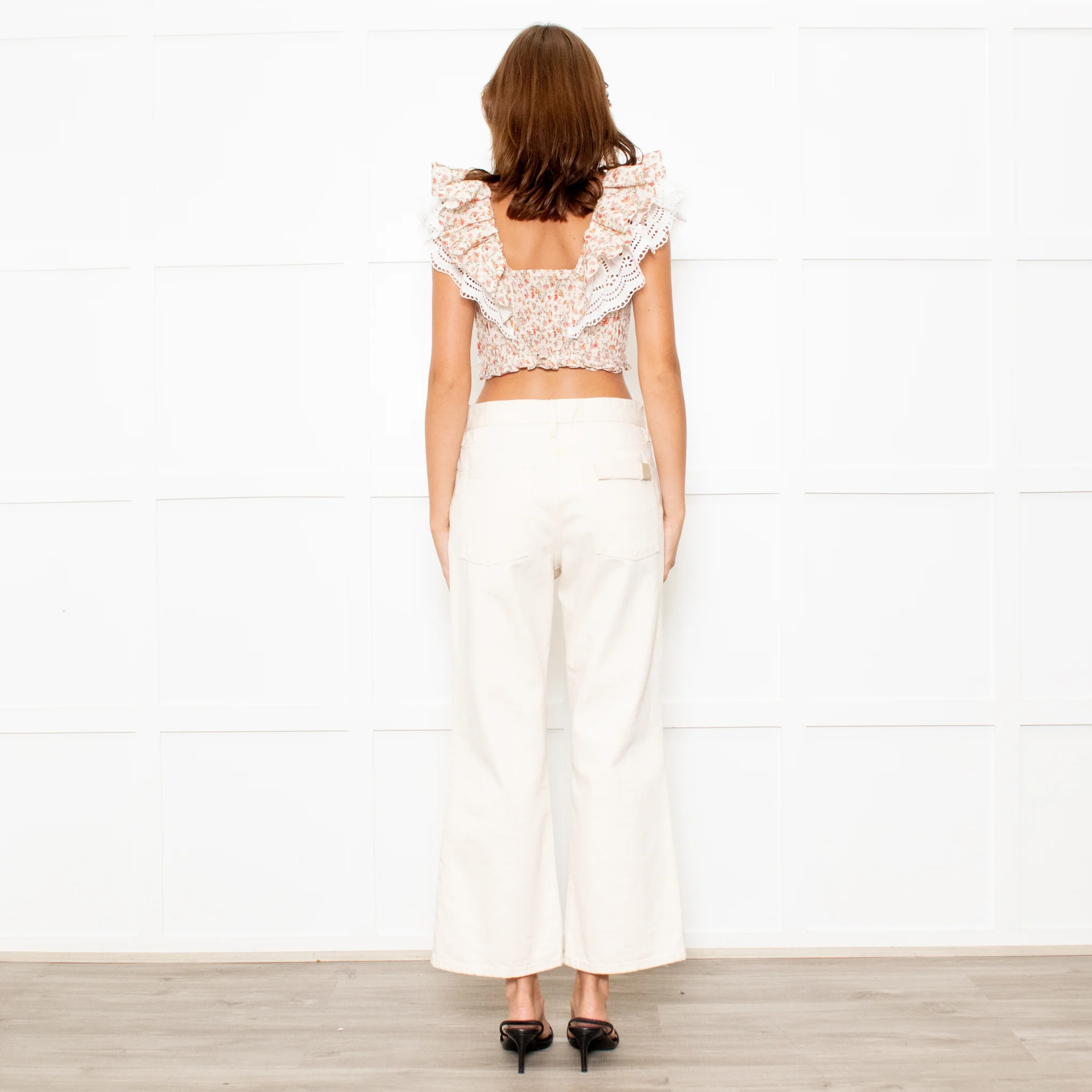 Lug Von Siga Neutral Linen Orange Pink Rose Print Lace Trim Crop Top - Image 5