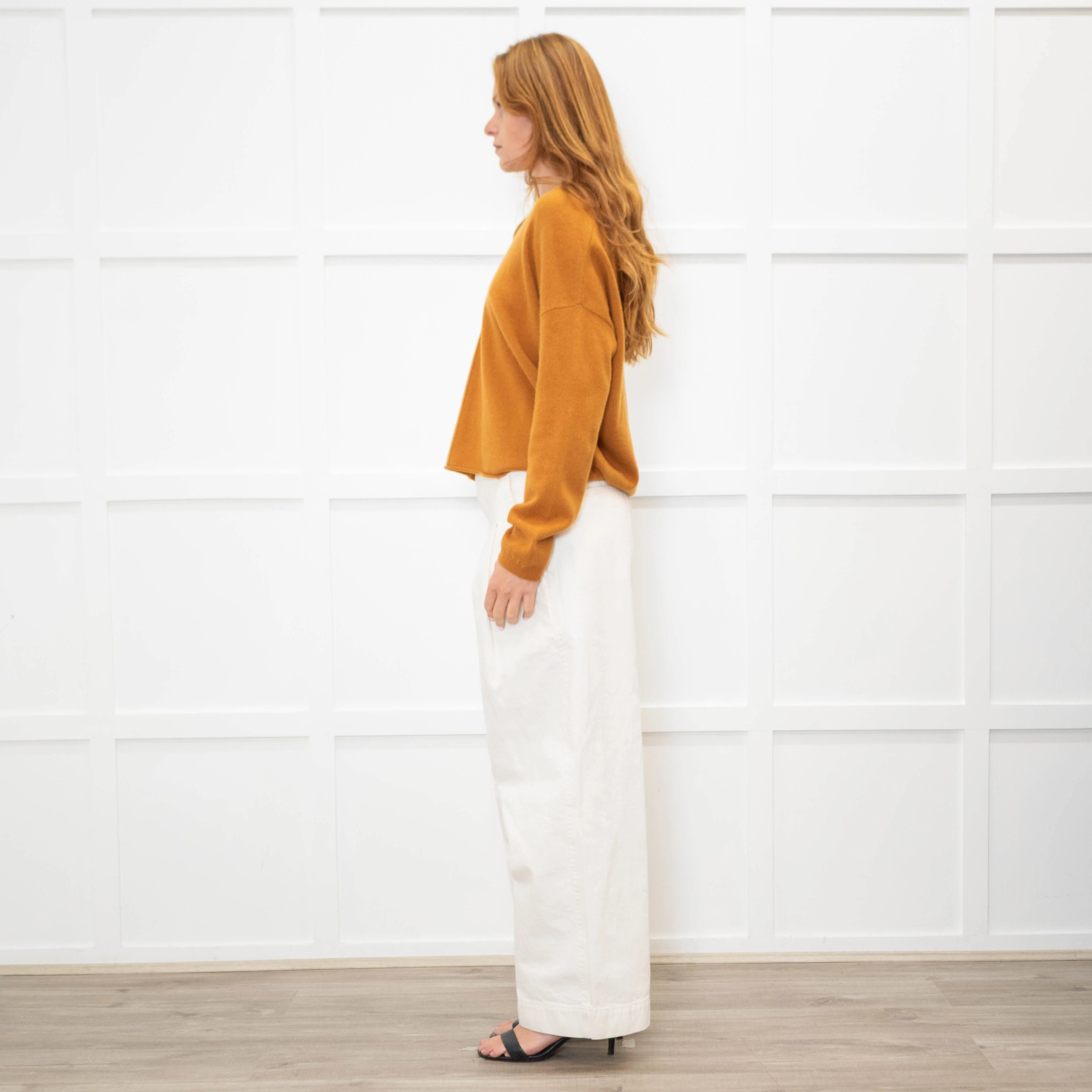 Luisa Cerano Brown Cashmere V Neck Sweater - Image 4
