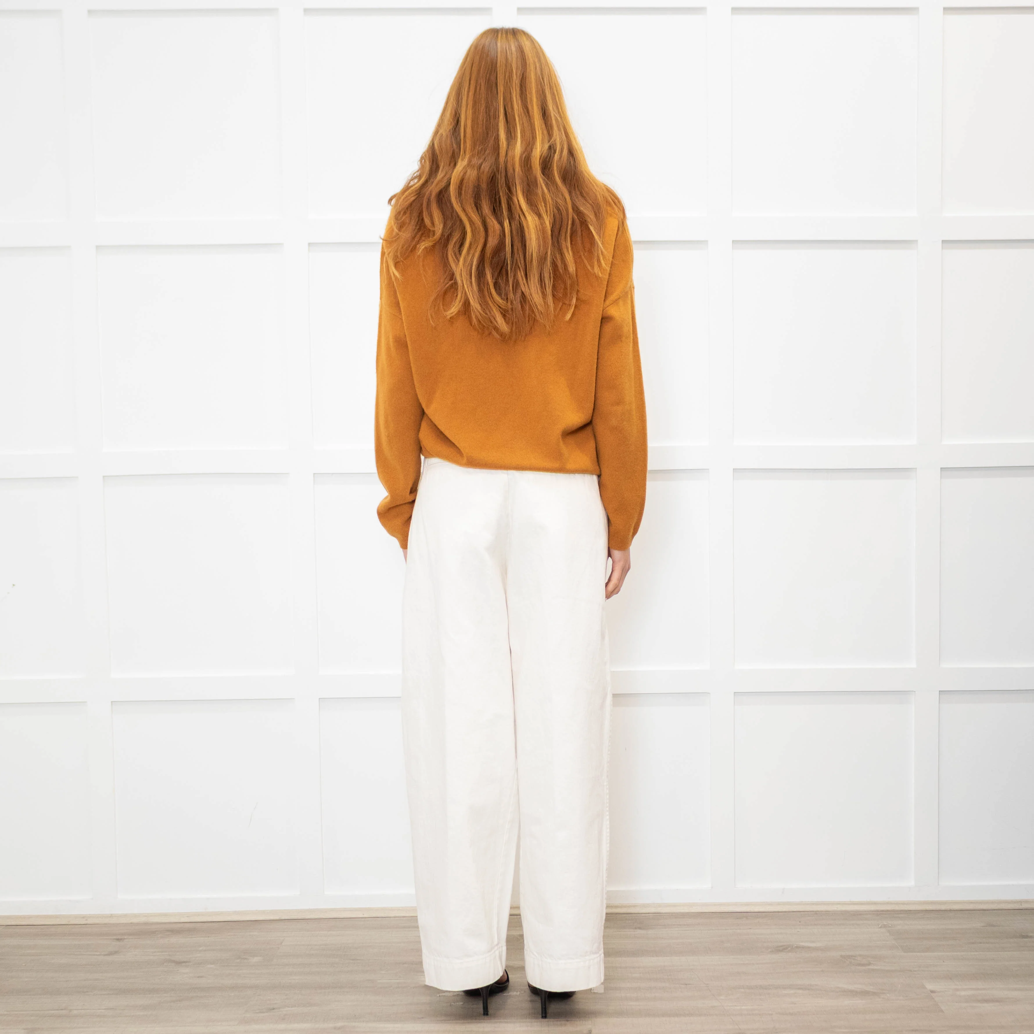 Luisa Cerano Brown Cashmere V Neck Sweater - Image 5