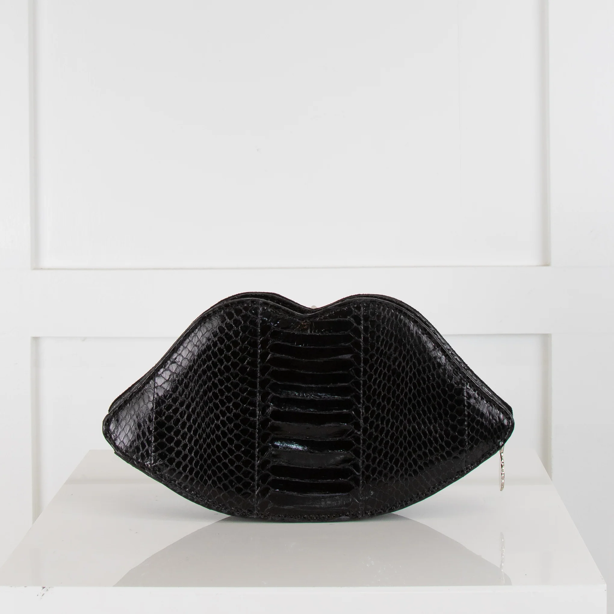 Lulu Guinness Black Studded Lip Clutch Bag - Image 4