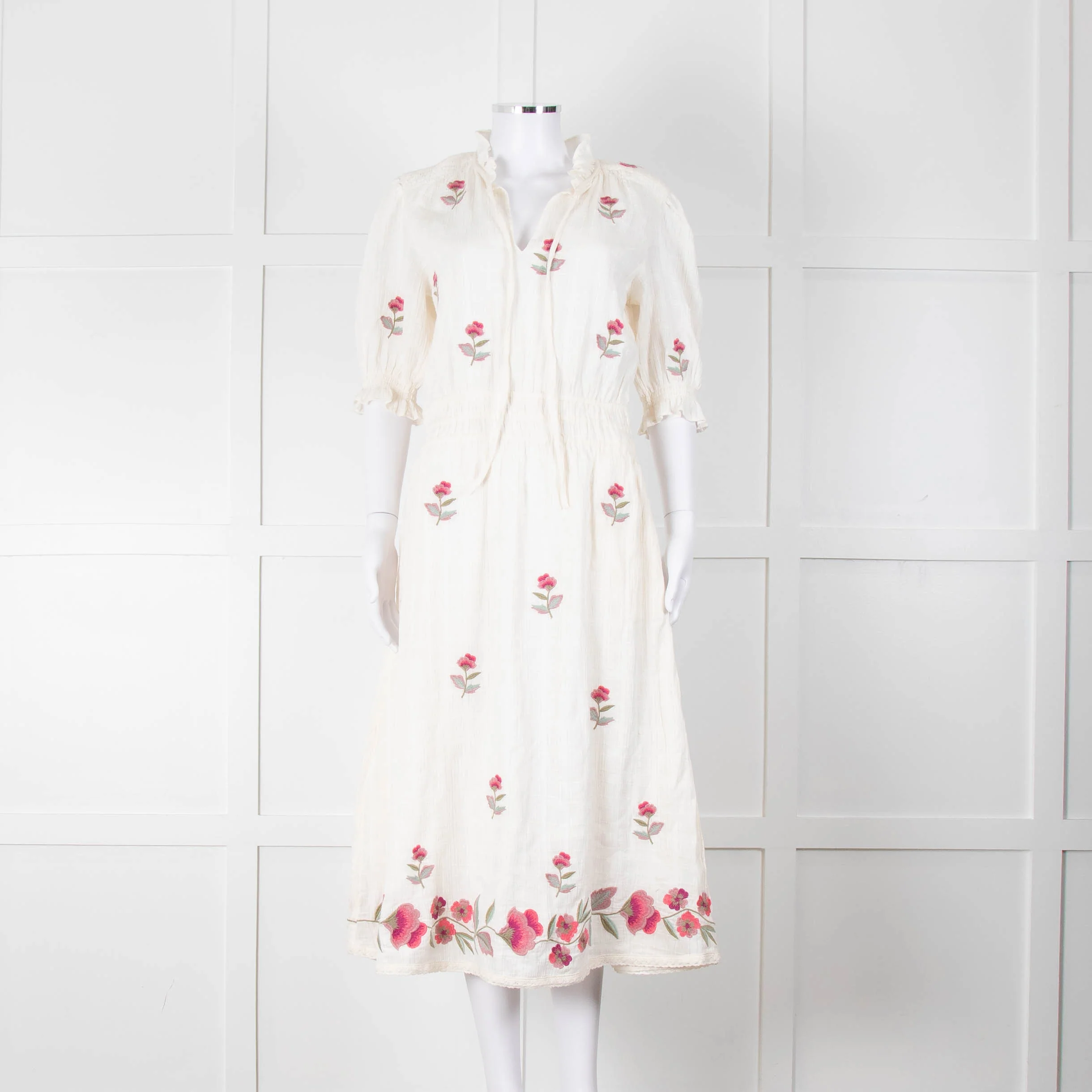 MABE Cream Floral Embroidery Midi Dress