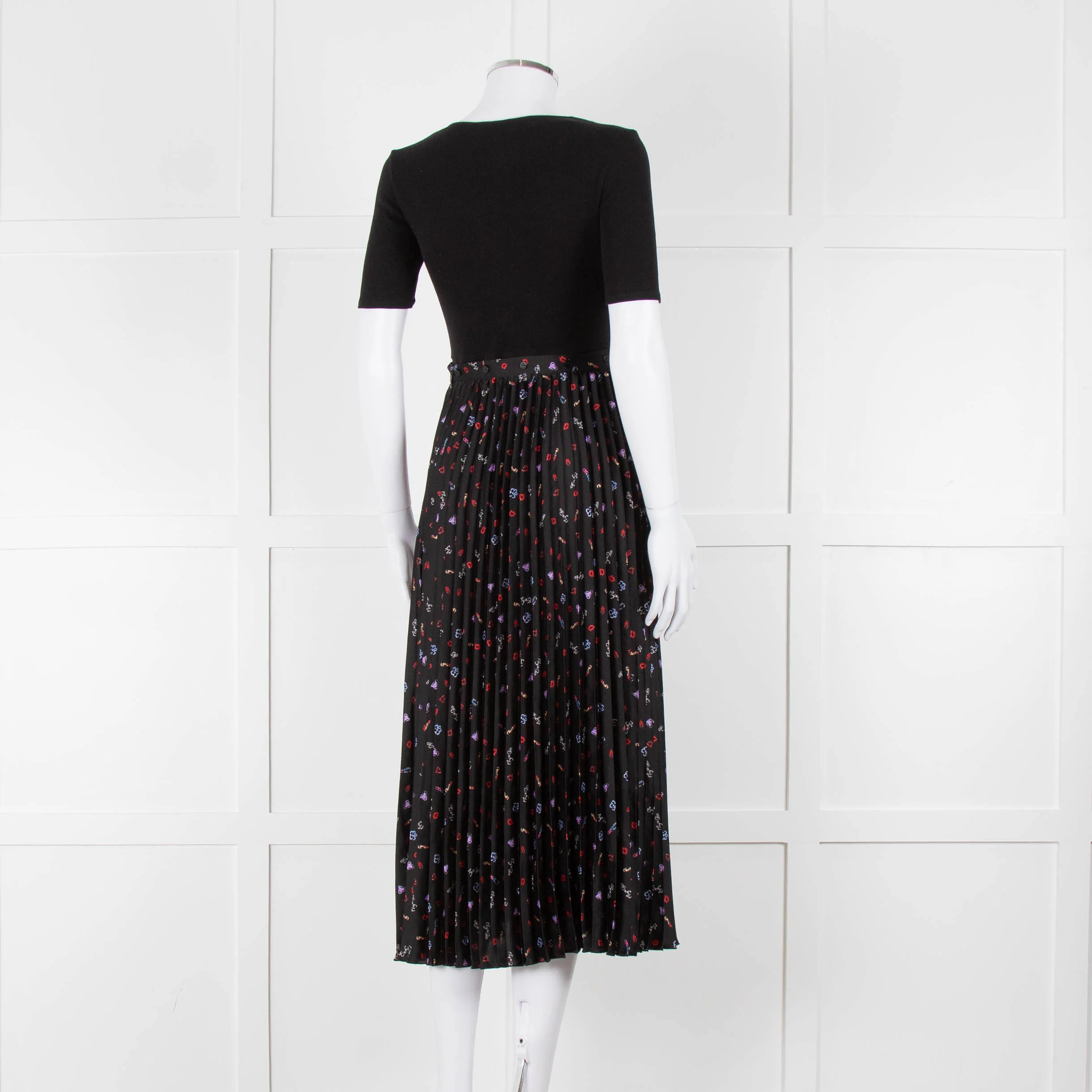 Maje Black Ribbed T-shirt Dress with Pleated Patterned Skirt - Image 4