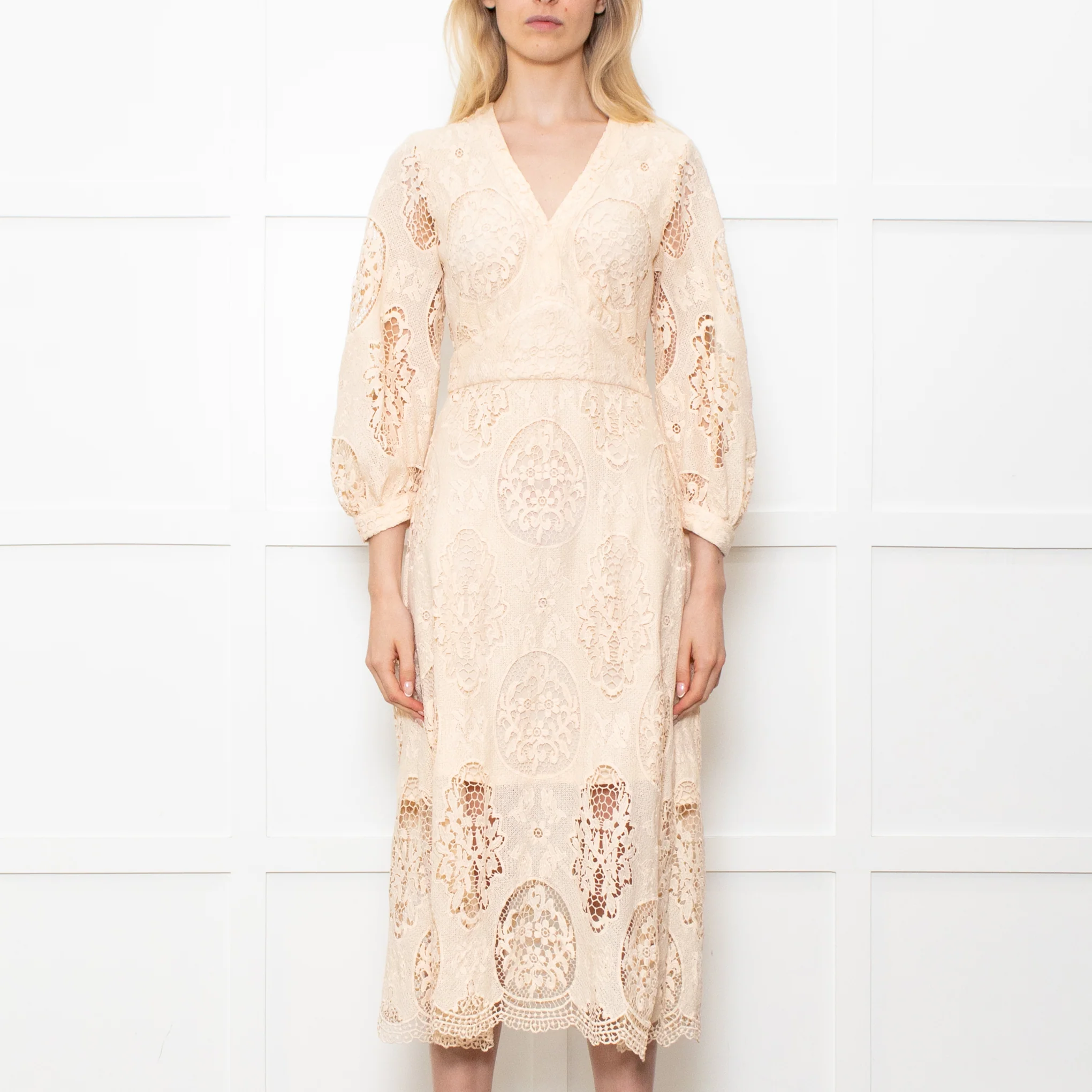Maje Cream Midi Lace Dress With Long Sleeves - Image 2