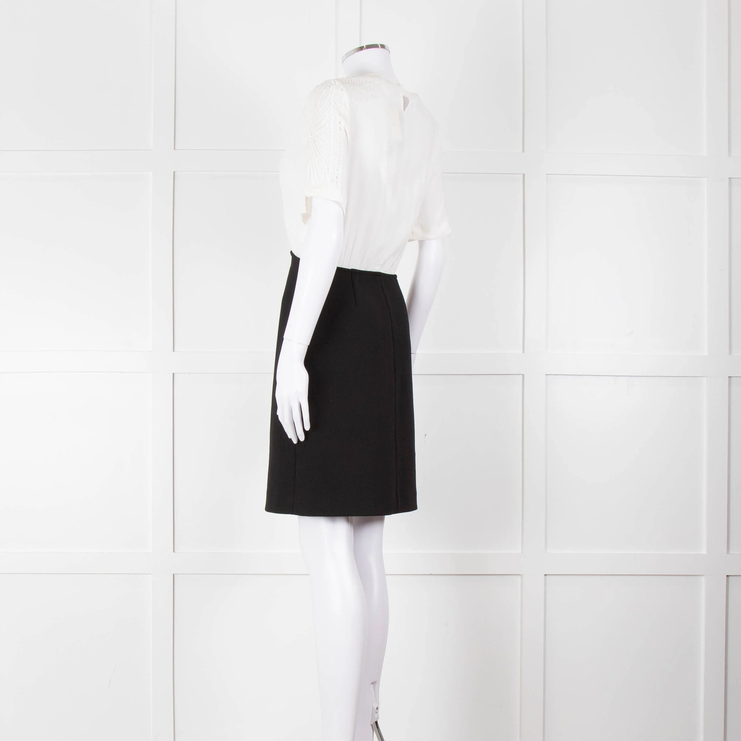 Maje White Lace Detail Top Black Bottom Short Dress - Image 6