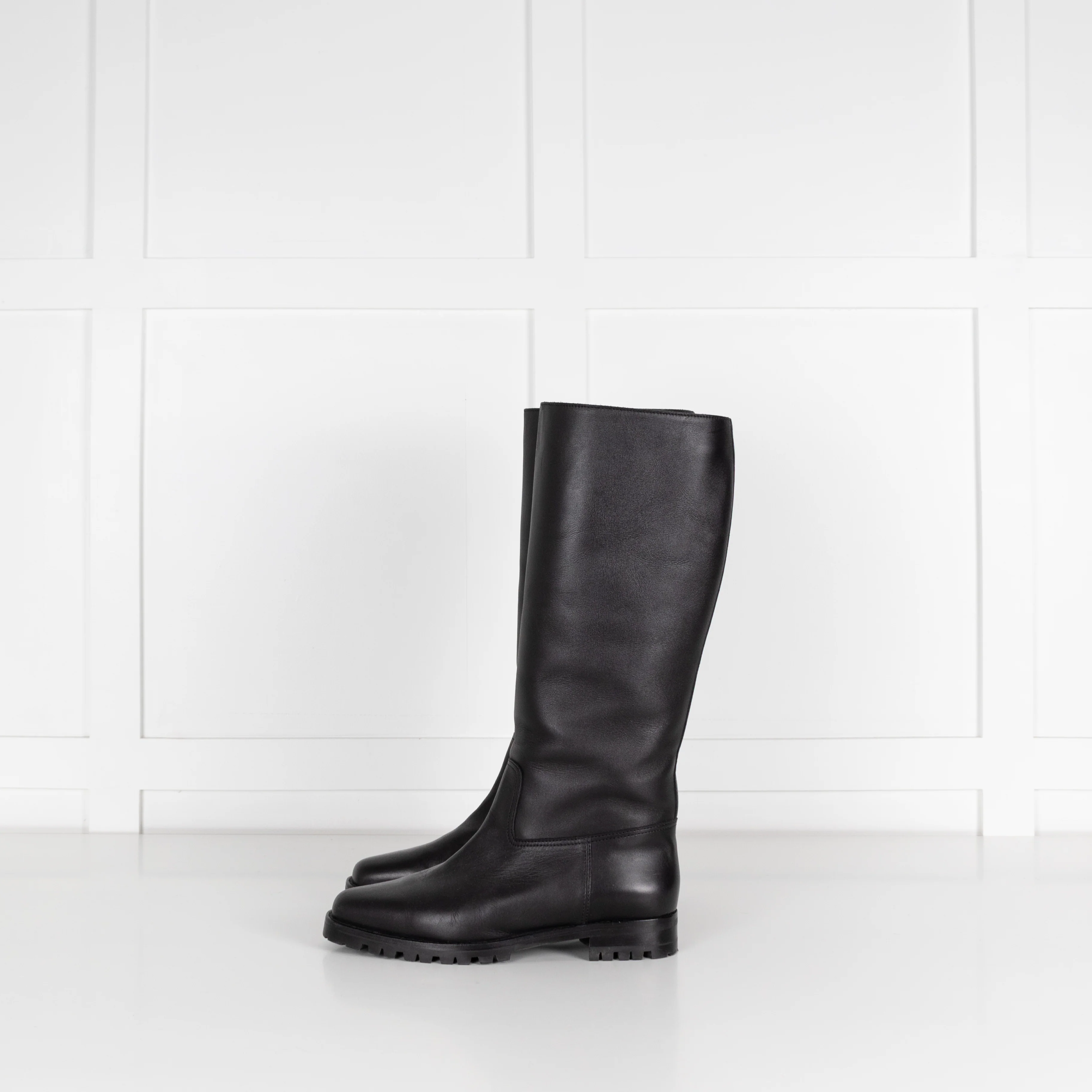 Manolo Blahnik Luchino Leather Knee Flat Boots - Image 3