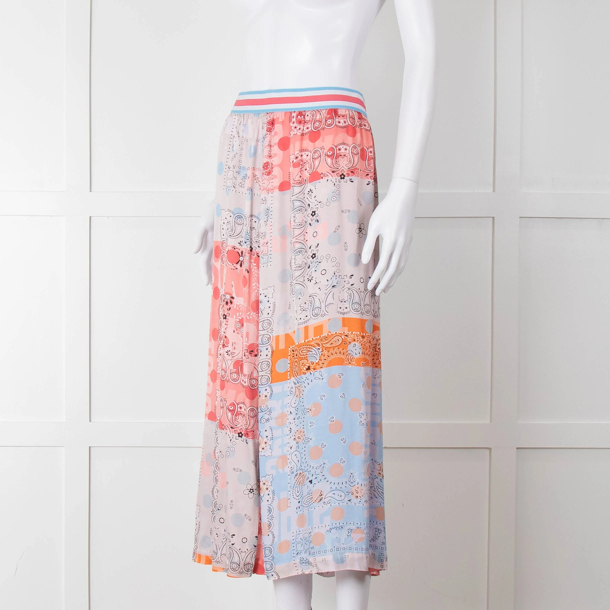 Marc Cain Sports Blue Multi Print Stretch Waist Skirt - Image 8