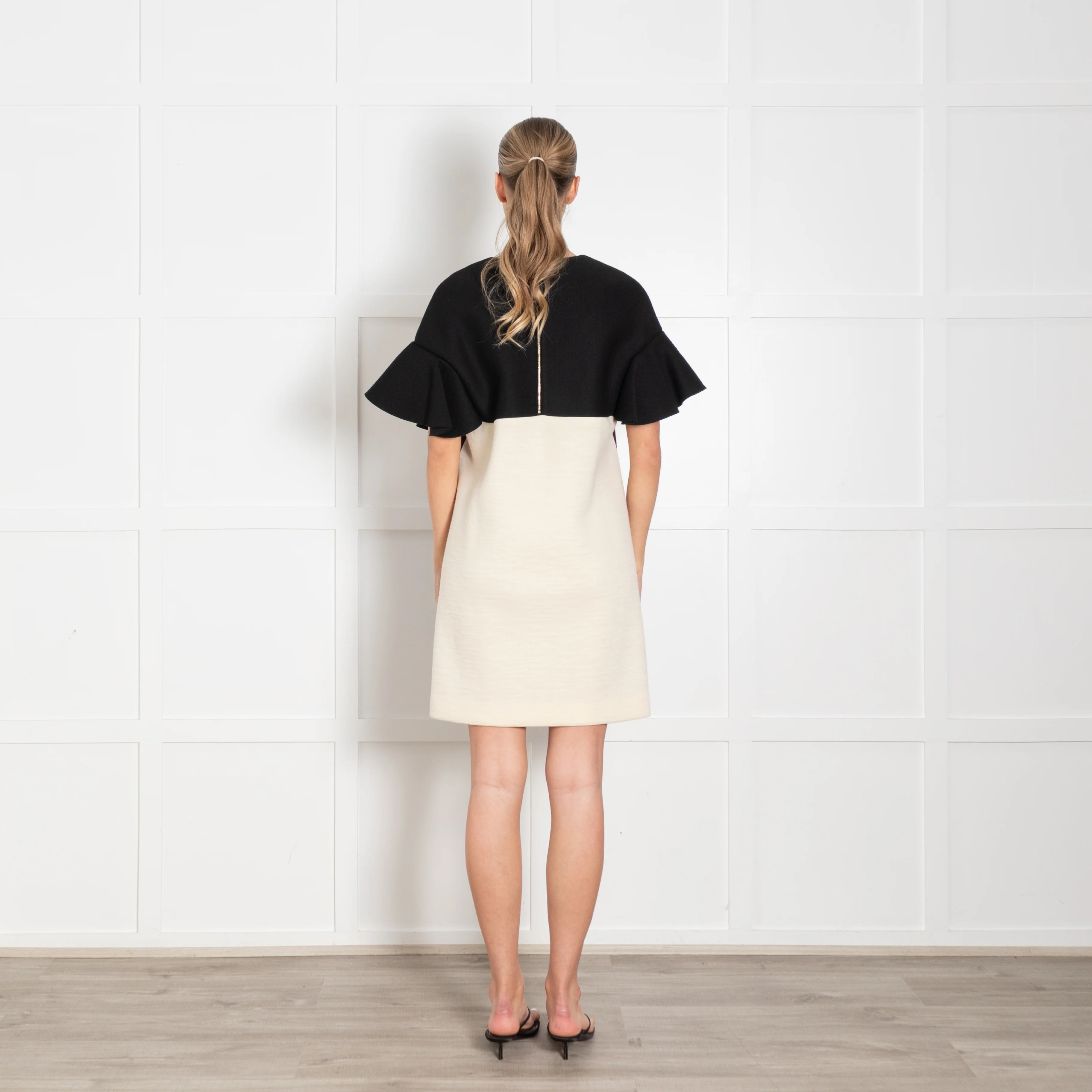 Marni Aubergine Cream Black Wool Blend Ruffle Sleeve Dress - Image 5