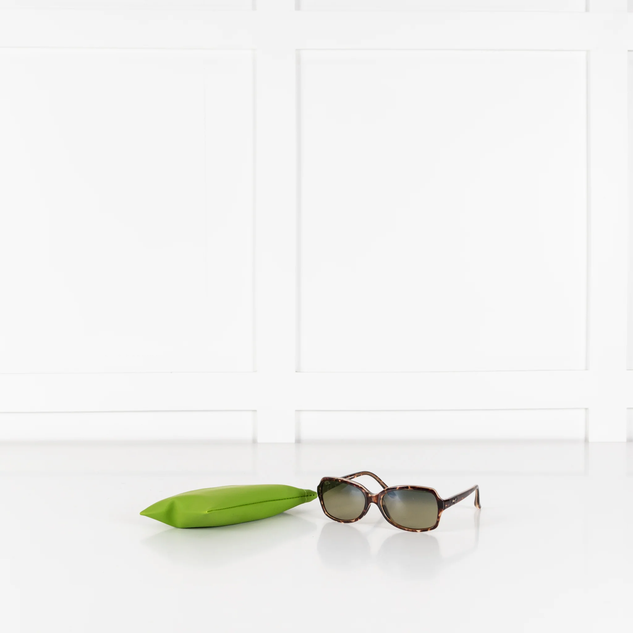 Maui Jim Tortoiseshell Rounded Lens Sunglasses