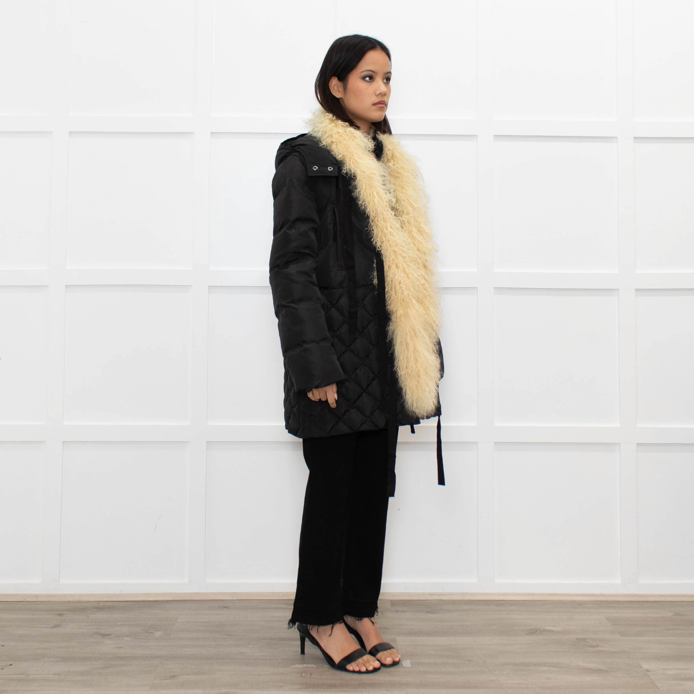 Max & Co Black Fur Trimmed Quilted Down Coat - Image 3