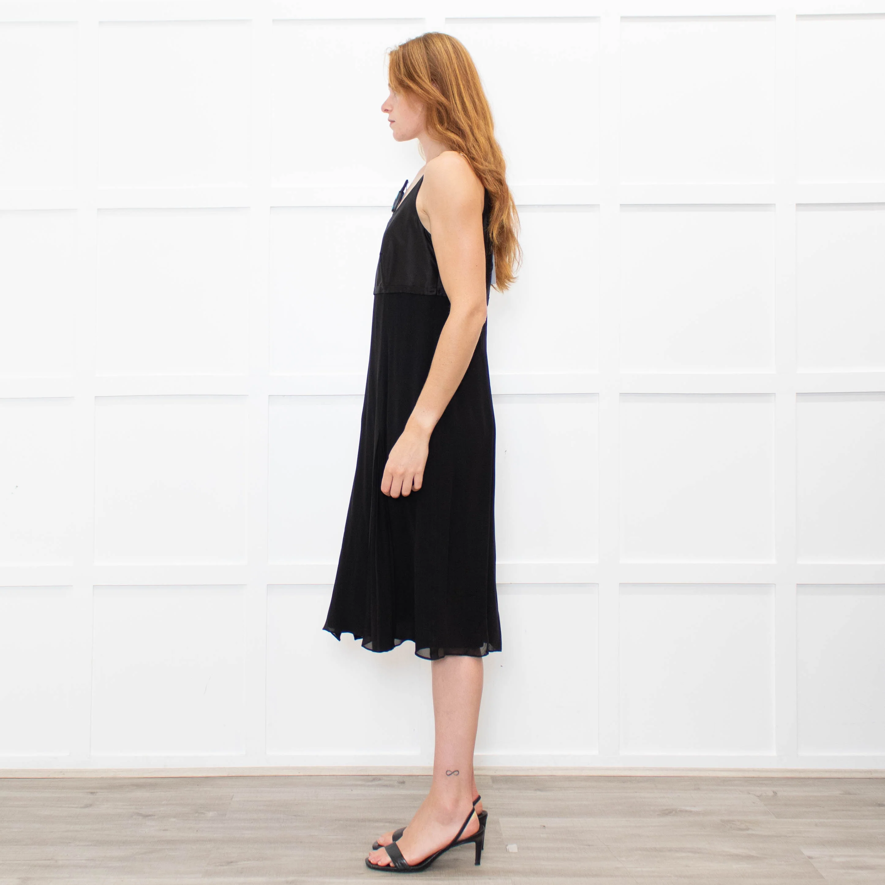 Max Mara Black Sleeveless Diamante Buckle Dress - Image 4