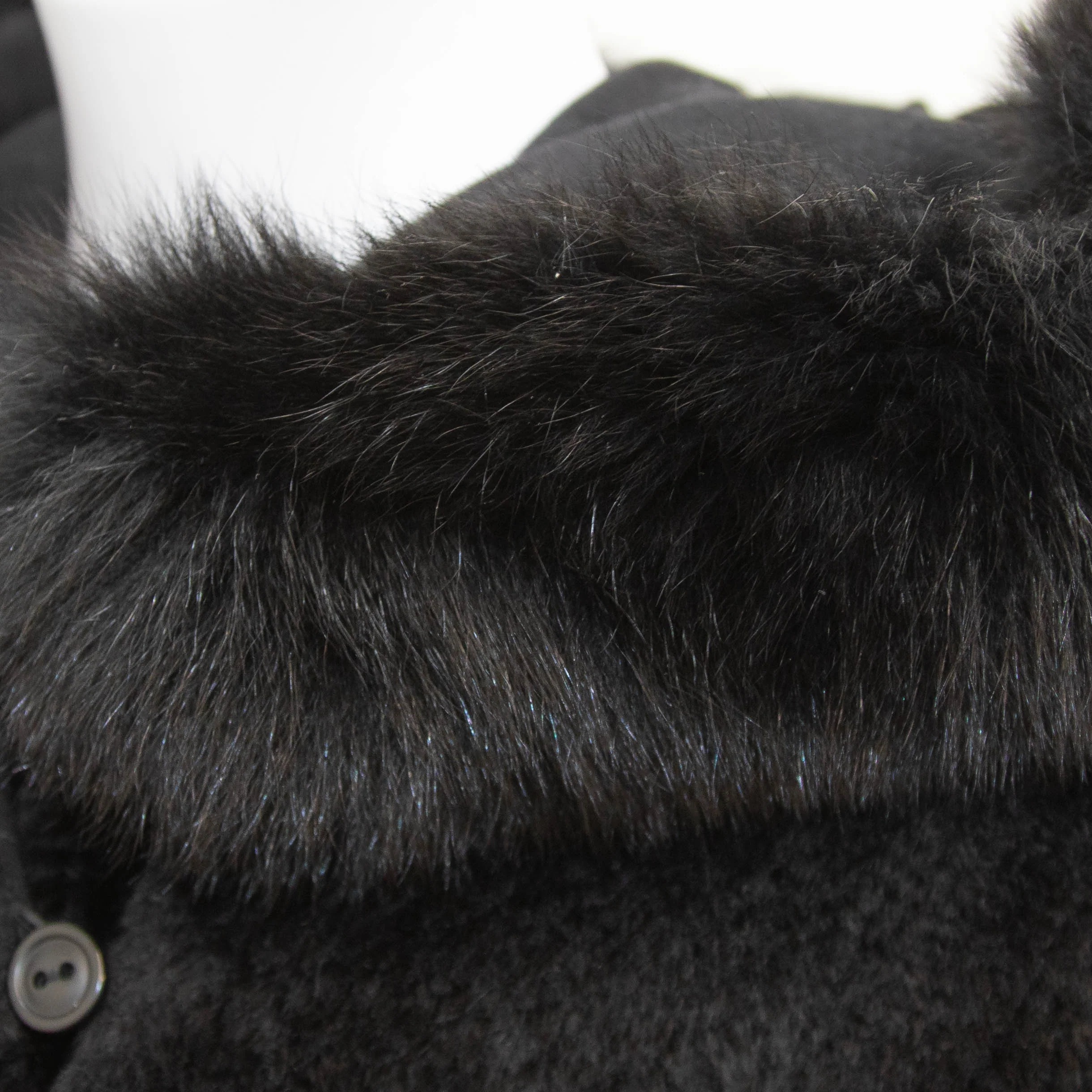 Max Mara Black Wool Alpaca Mix Coat with Fox Fur Trimmed Hood - Image 5