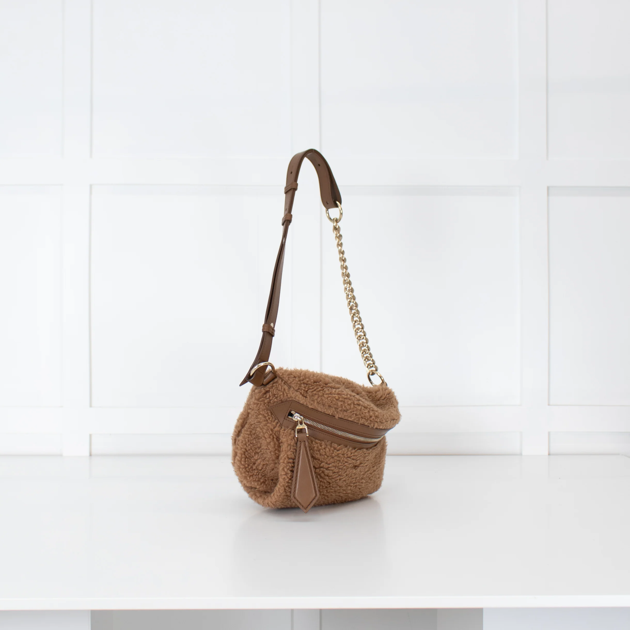Max Mara Brown Teddy Banane Belt Bag - Image 2