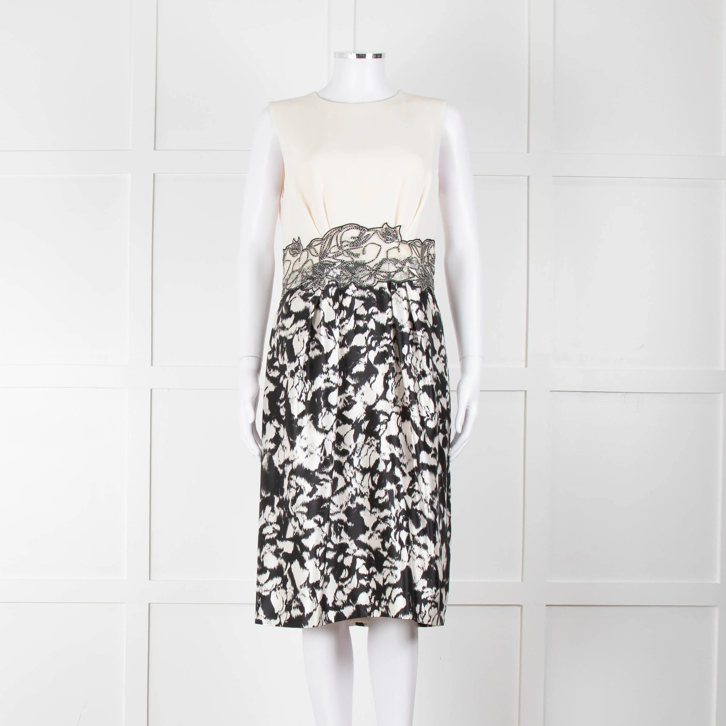 Max Mara Cream Black Floral Bottom Sleeveless Dress