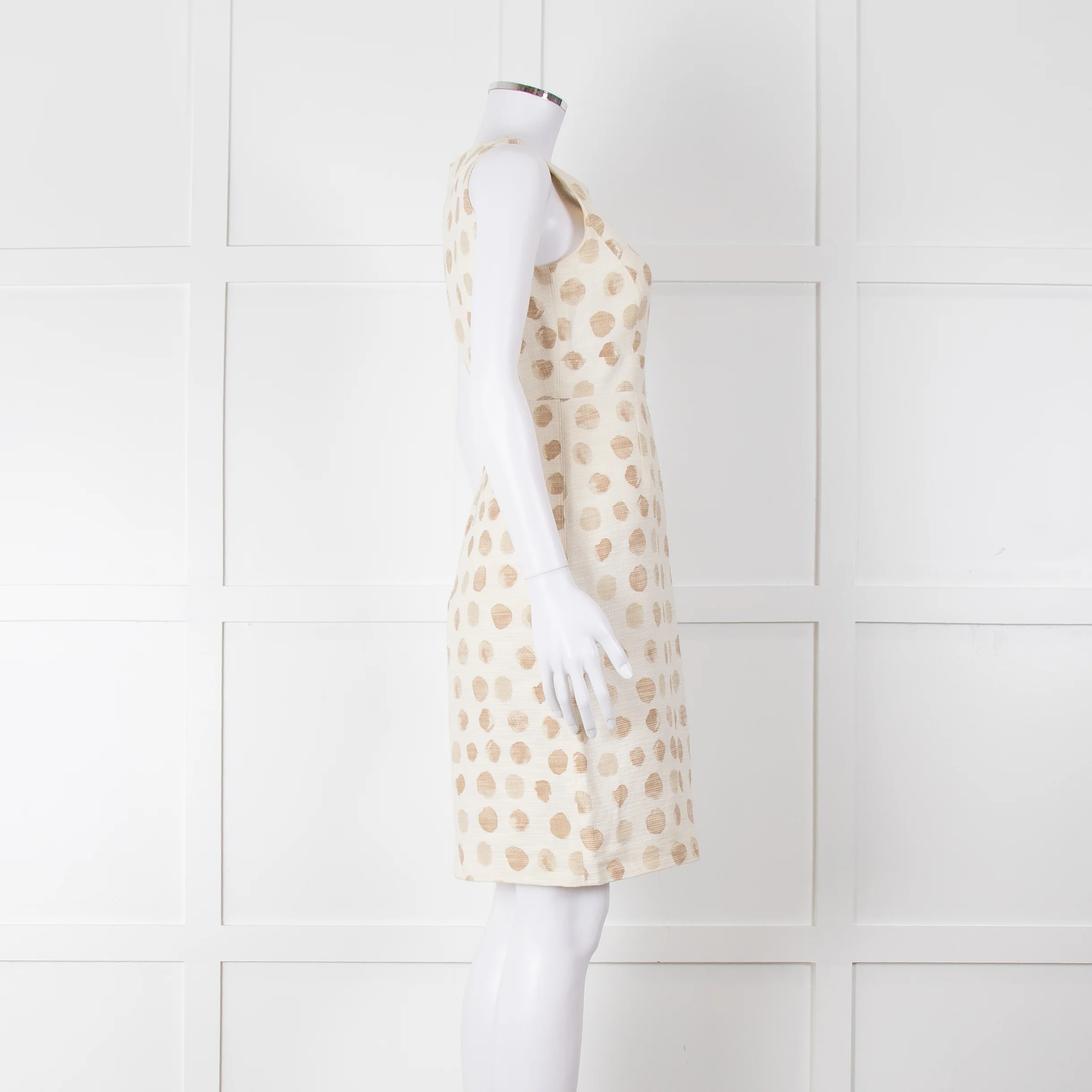 Max Mara Cream Brown Dots Sleeveless Tweedy Dress - Image 3