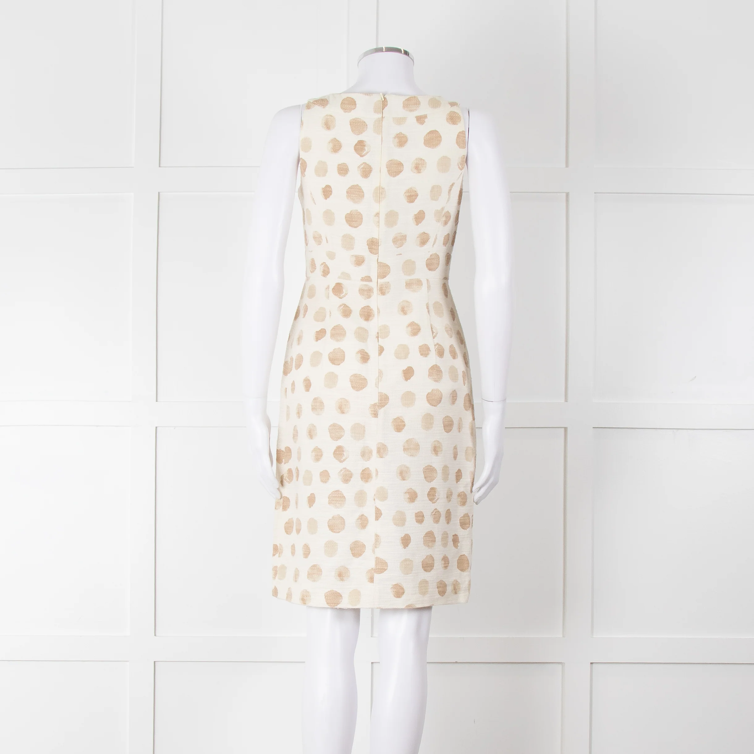 Max Mara Cream Brown Dots Sleeveless Tweedy Dress - Image 5