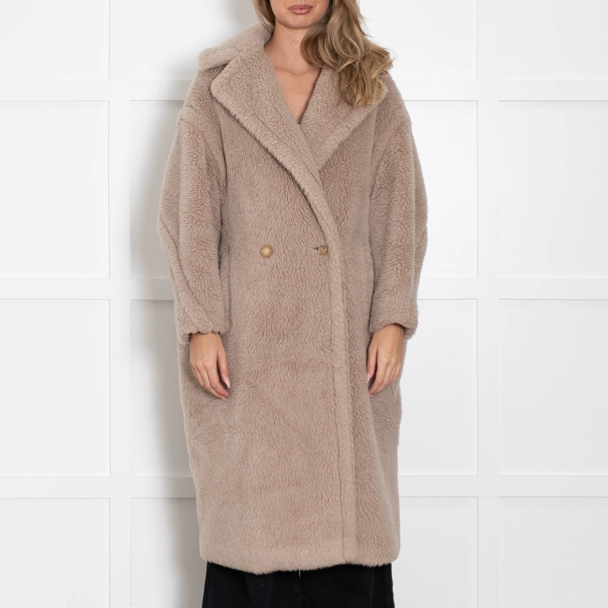 Max Mara Light Beige Teddy Coat - Image 2
