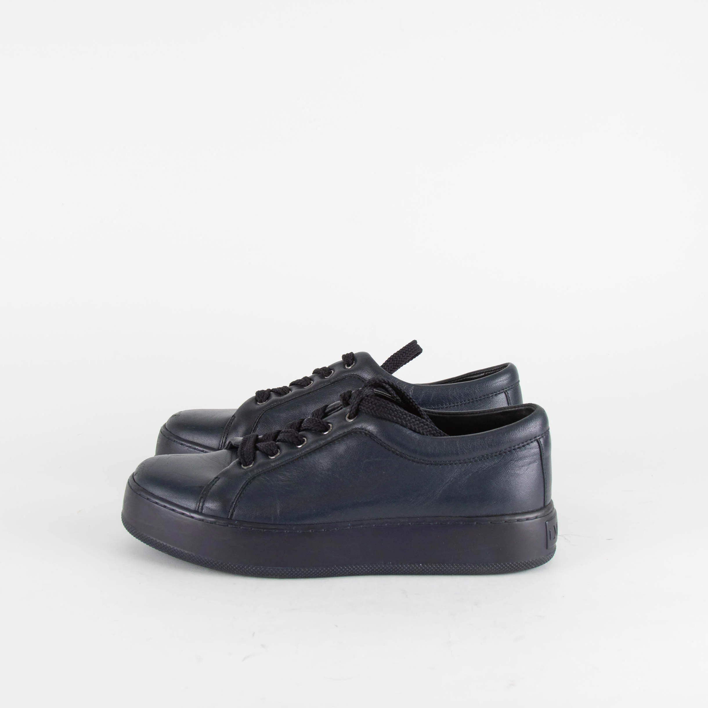 Max Mara Navy Blue Leather Lace Up Trainers - Image 3