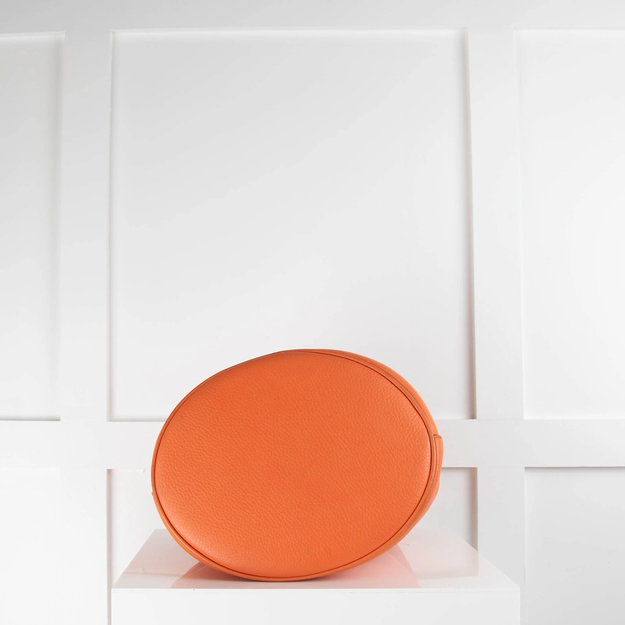 Max Mara Orange Front Tie Small Bucket Bag - Image 5