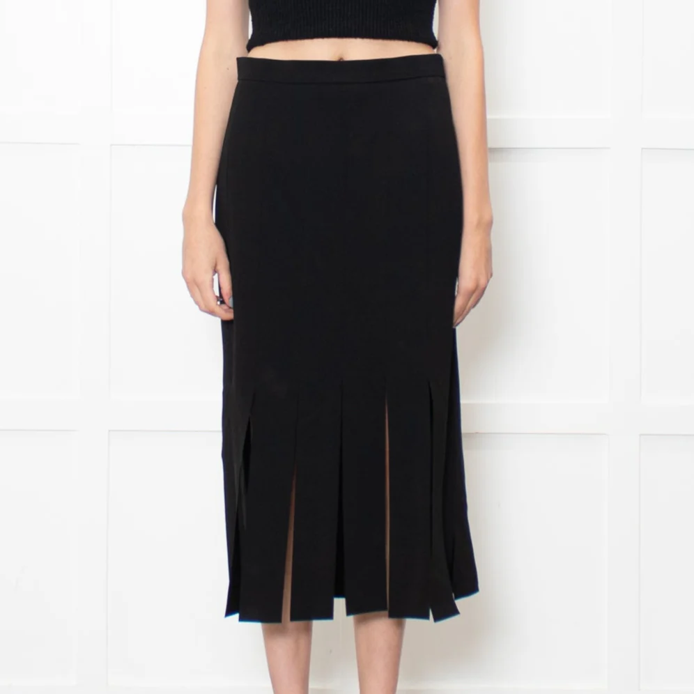 Max Mara Black Jumbo Fringe Pencil Skirt - Image 2
