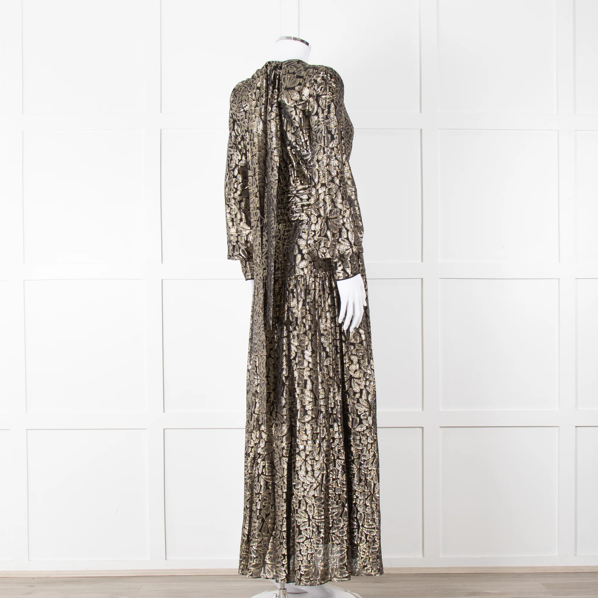 Me + Em Black Gold Long Sleeve Belted Maxi Dress - Image 4