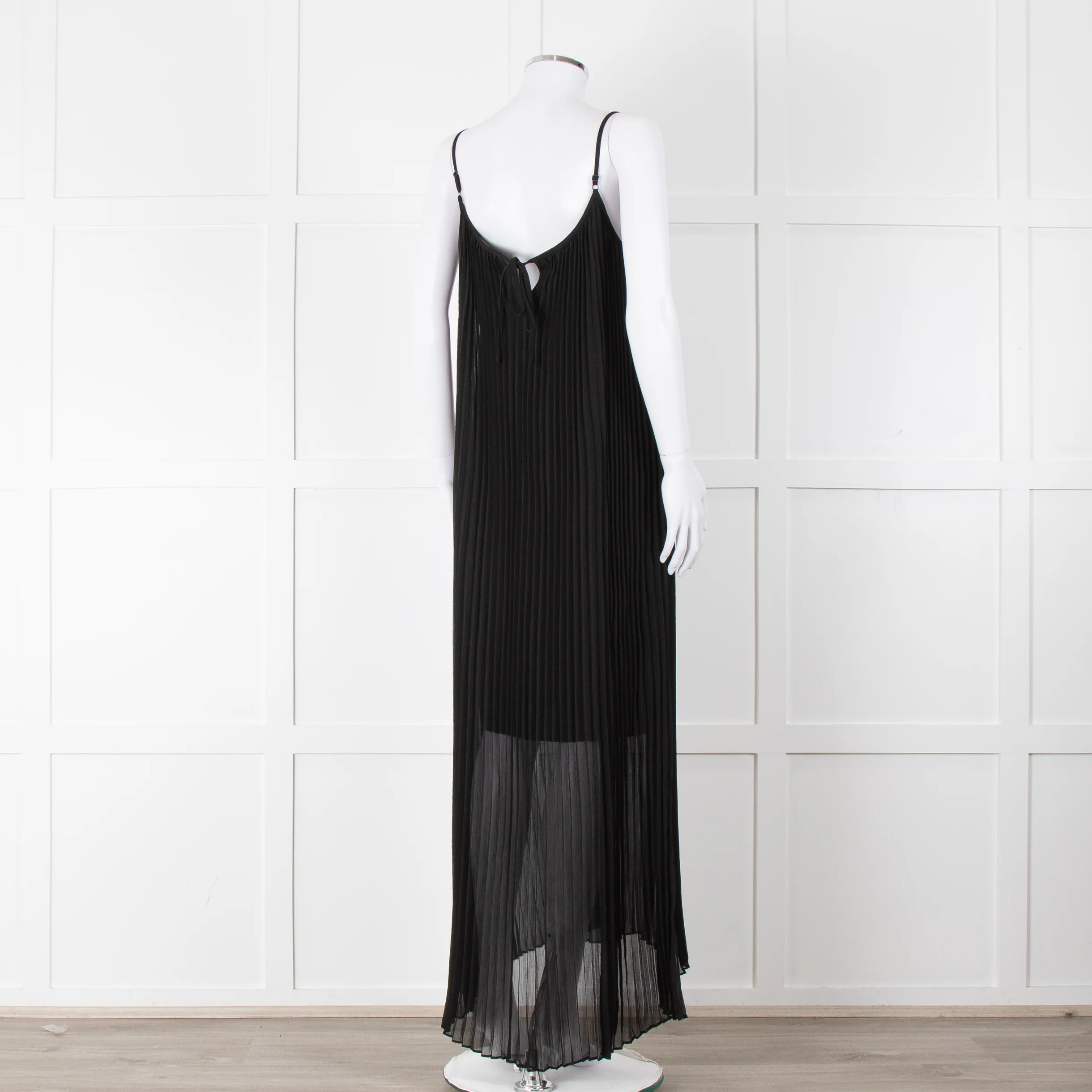 Me + Em Black Plisse Maxi Dress - Image 4