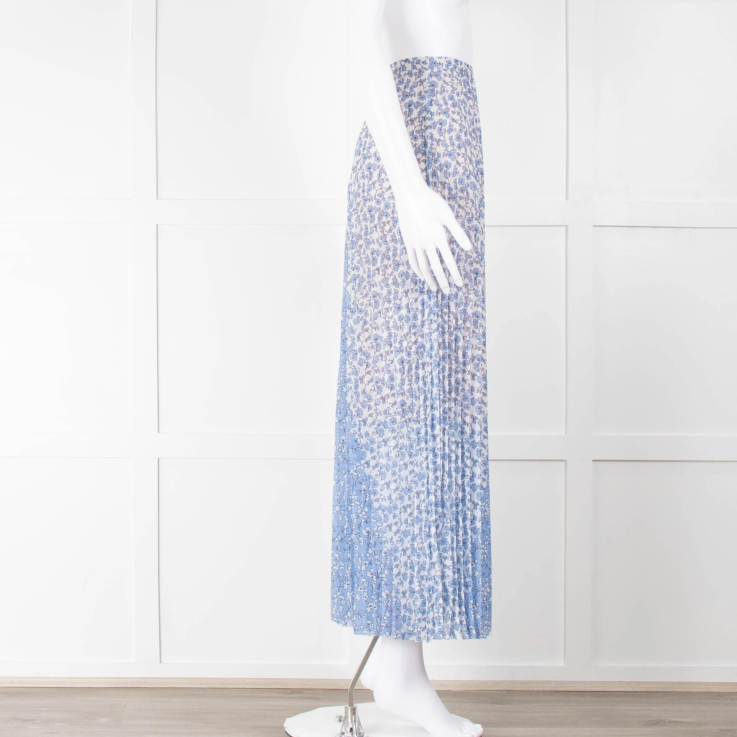 Me + Em Blue White Floral Maxi Skirt - Image 2
