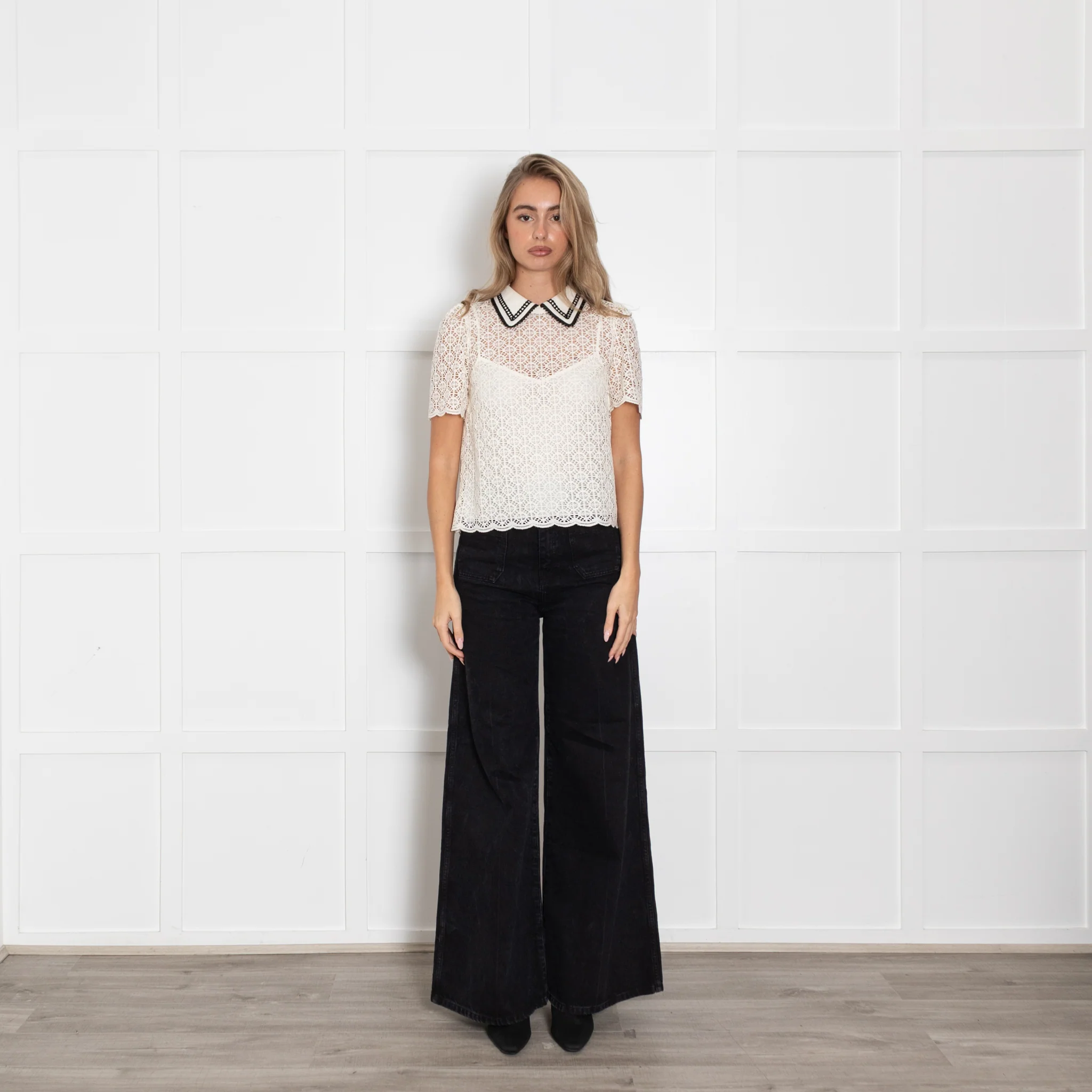 Me + Em Cream Lace Short Sleeve Blouse With Black Embellished Collar