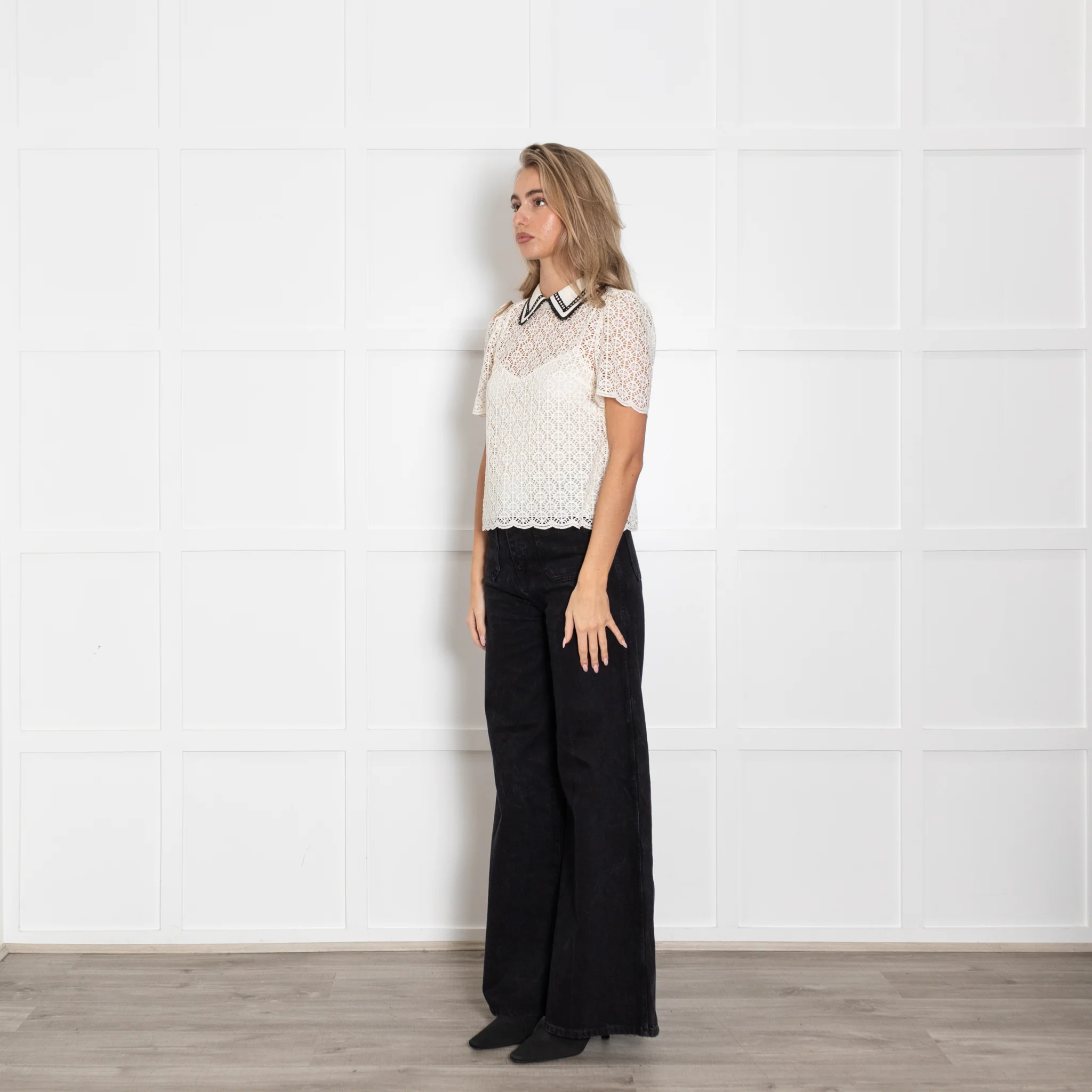 Me + Em Cream Lace Short Sleeve Blouse With Black Embellished Collar - Image 3