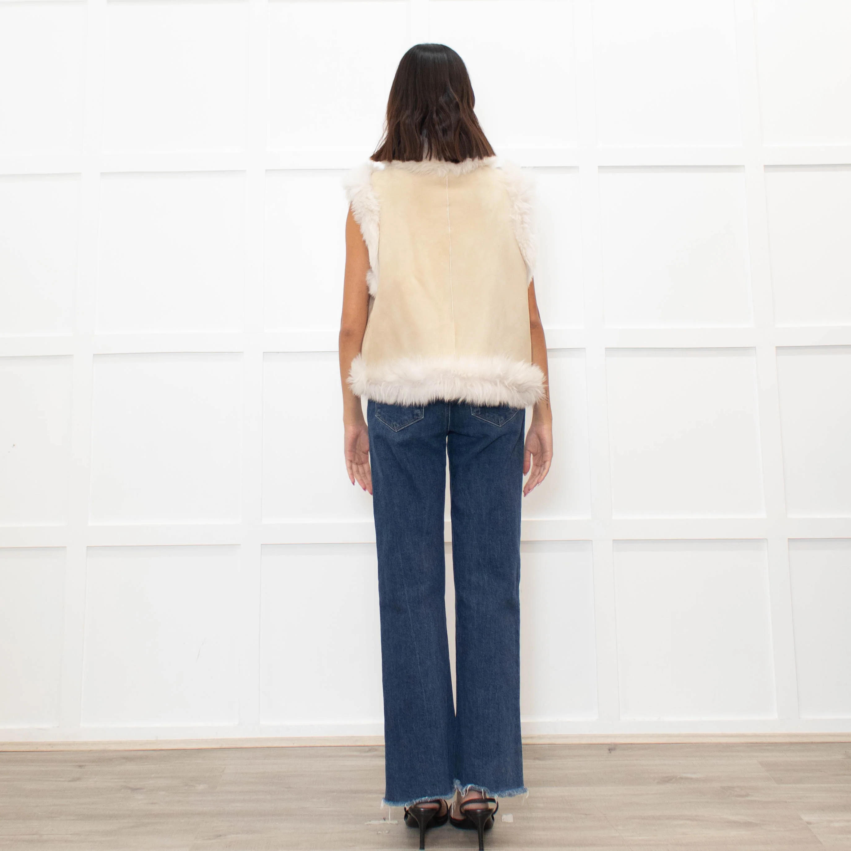 Me + Em Cream Reversible Shearling Gilet - Image 5