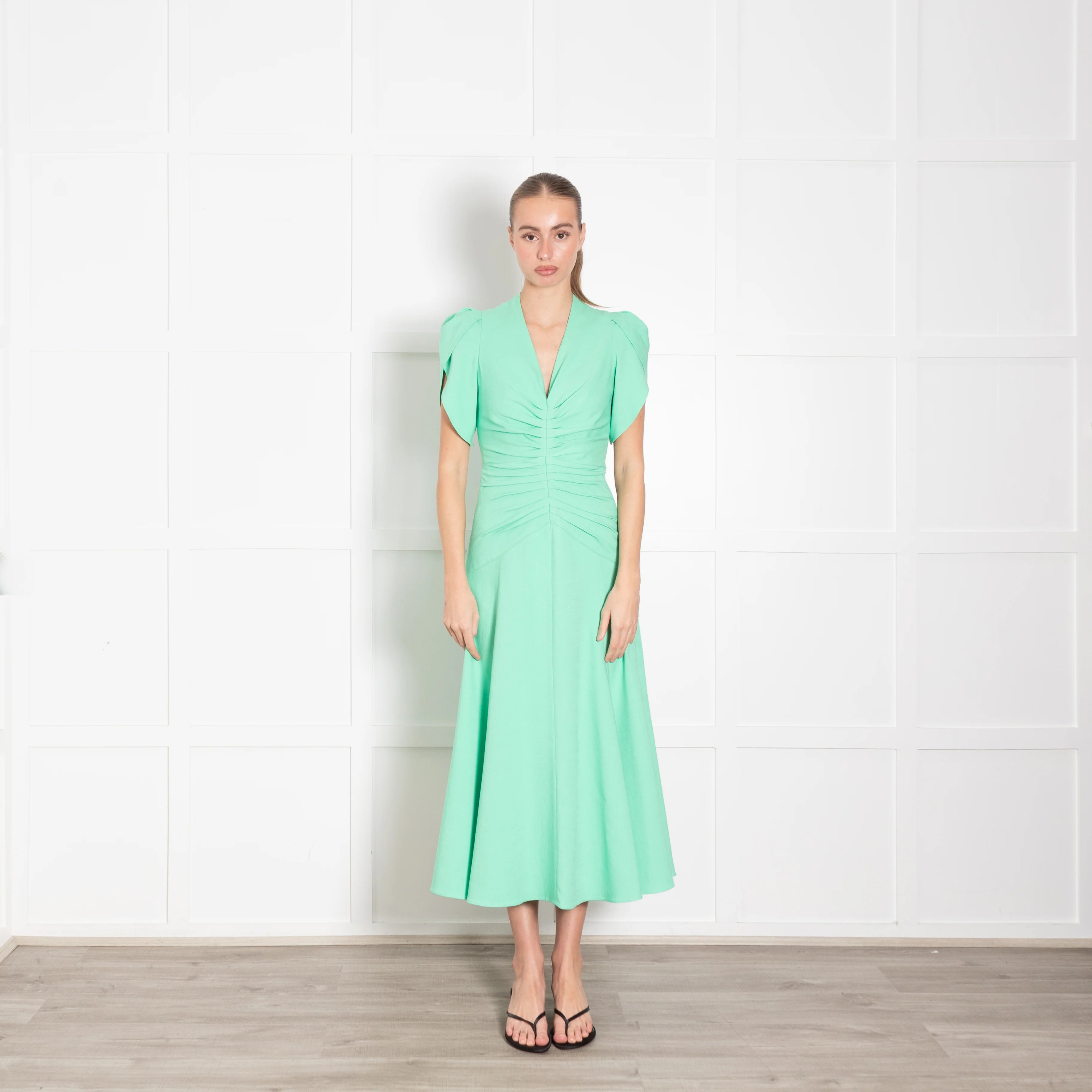 Me + Em Green Gathered Waist Midi Dress with Cap Sleeves