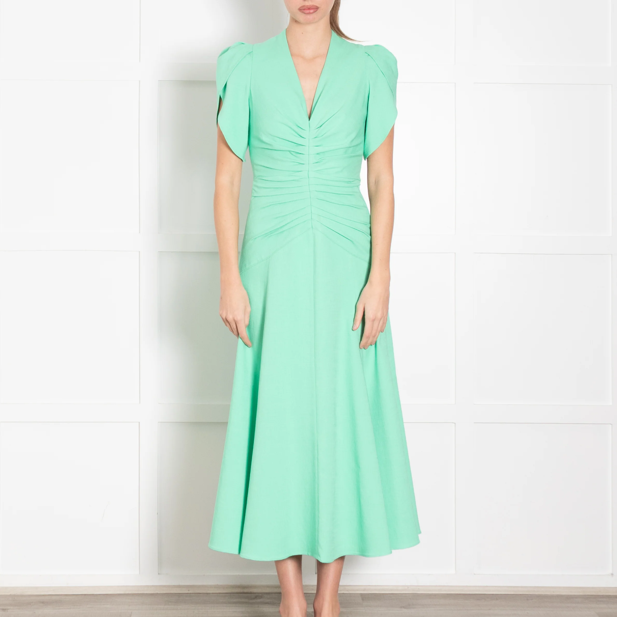 Me + Em Green Gathered Waist Midi Dress with Cap Sleeves - Image 2