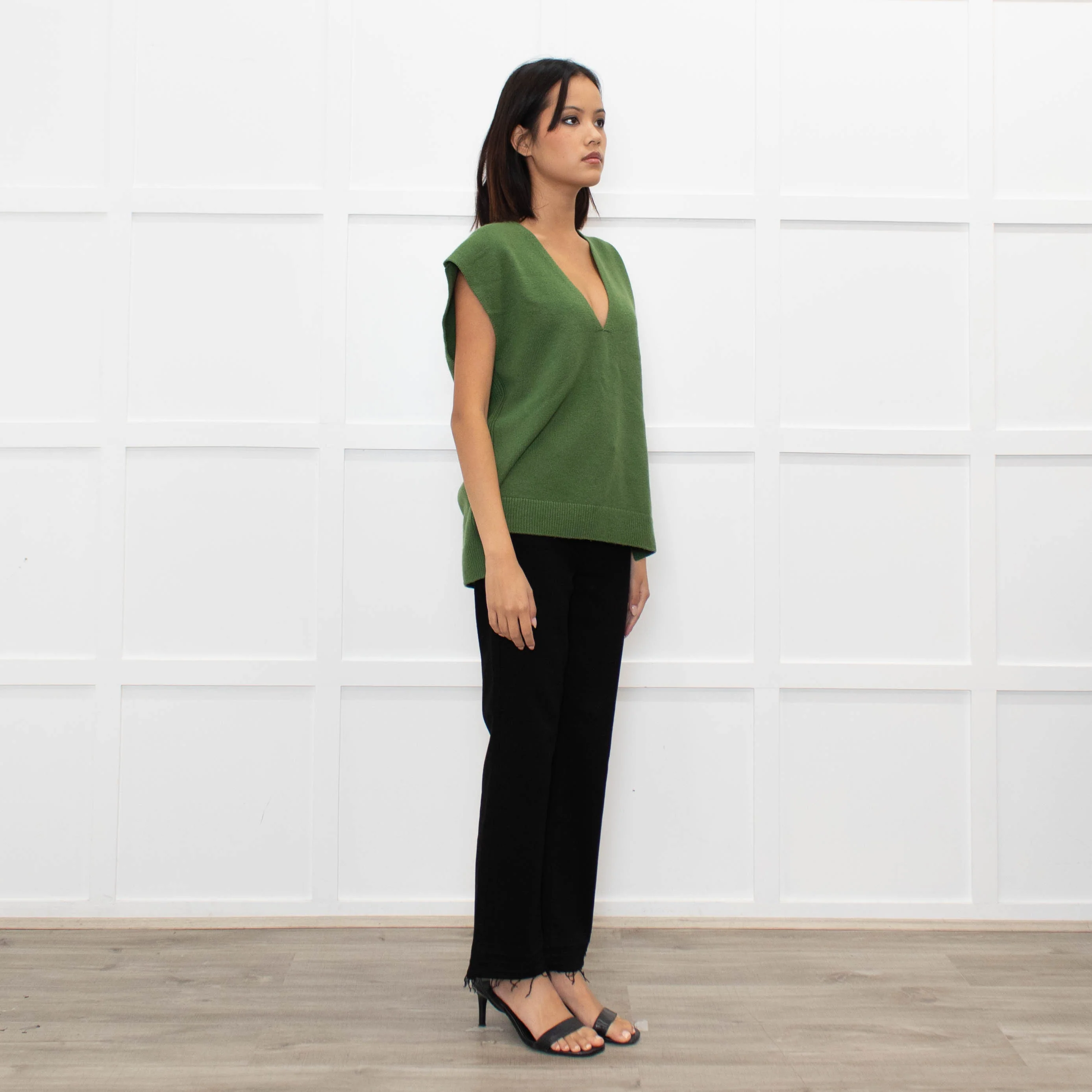 Me + Em Green Knitted Vest - Image 3